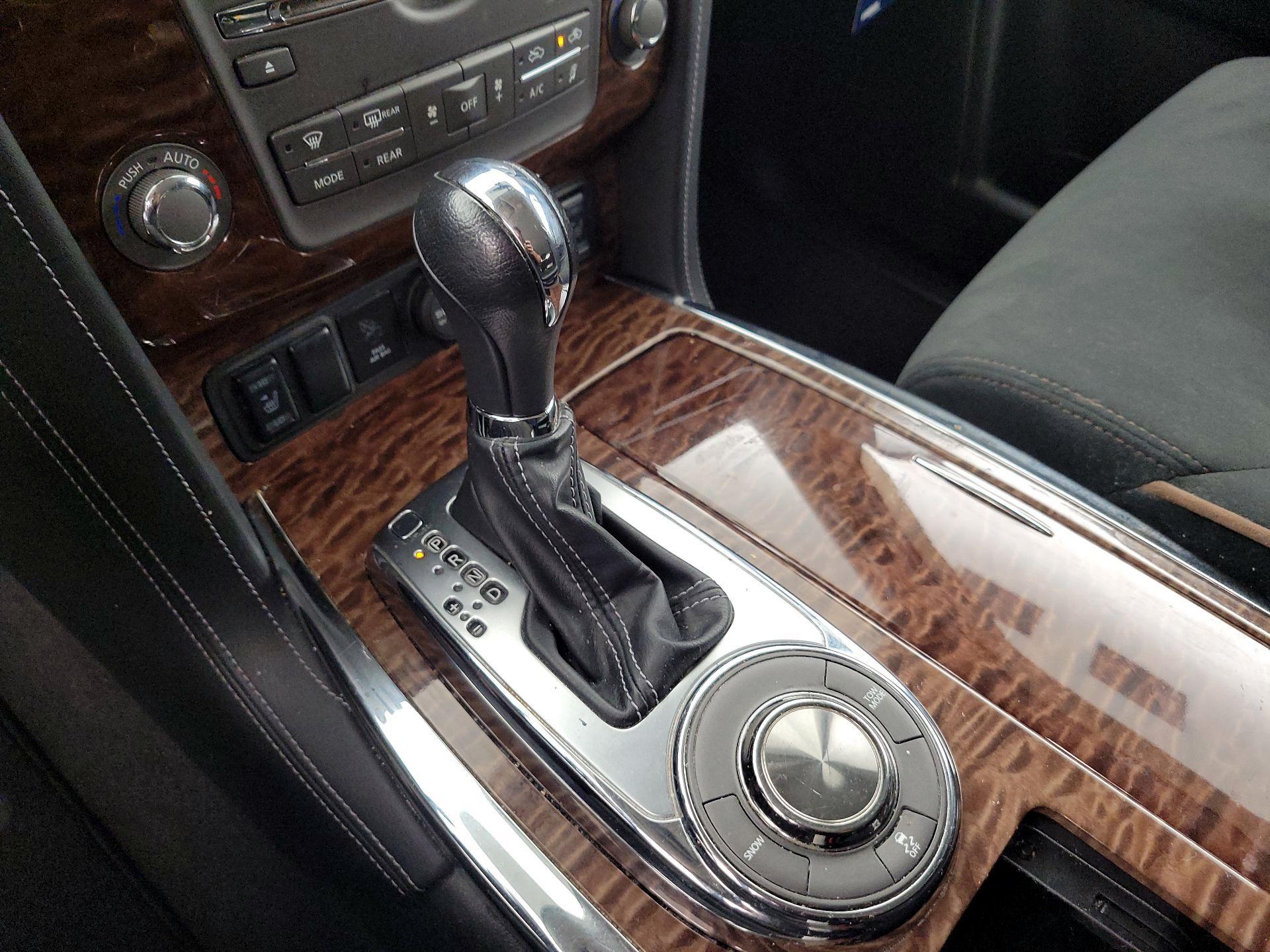 Thumbnail: 2018 Nissan Armada - 18