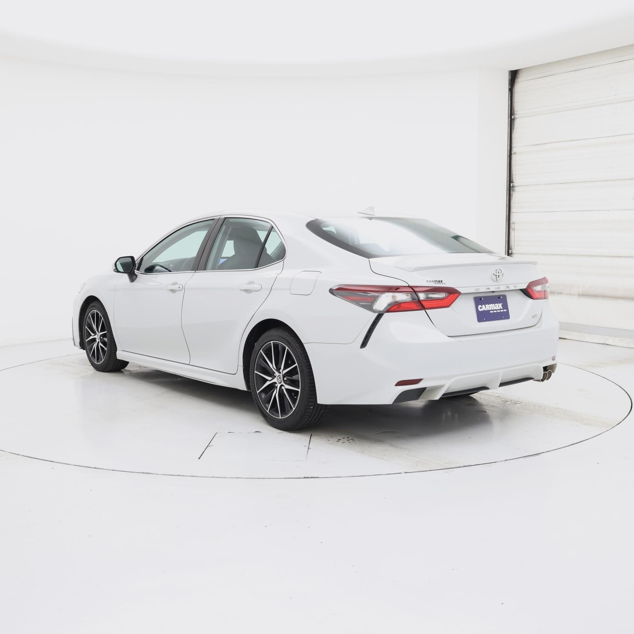Thumbnail: 2022 Toyota Camry - 2