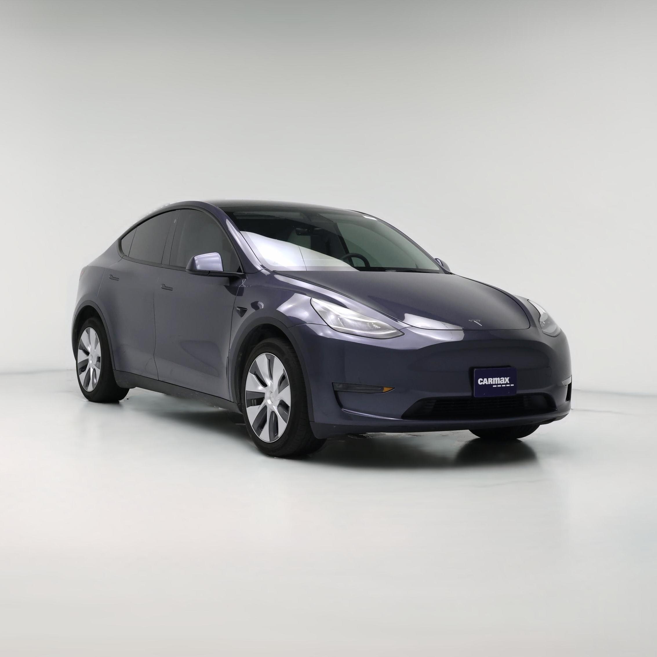 Thumbnail: 2023 Tesla Model Y - 1