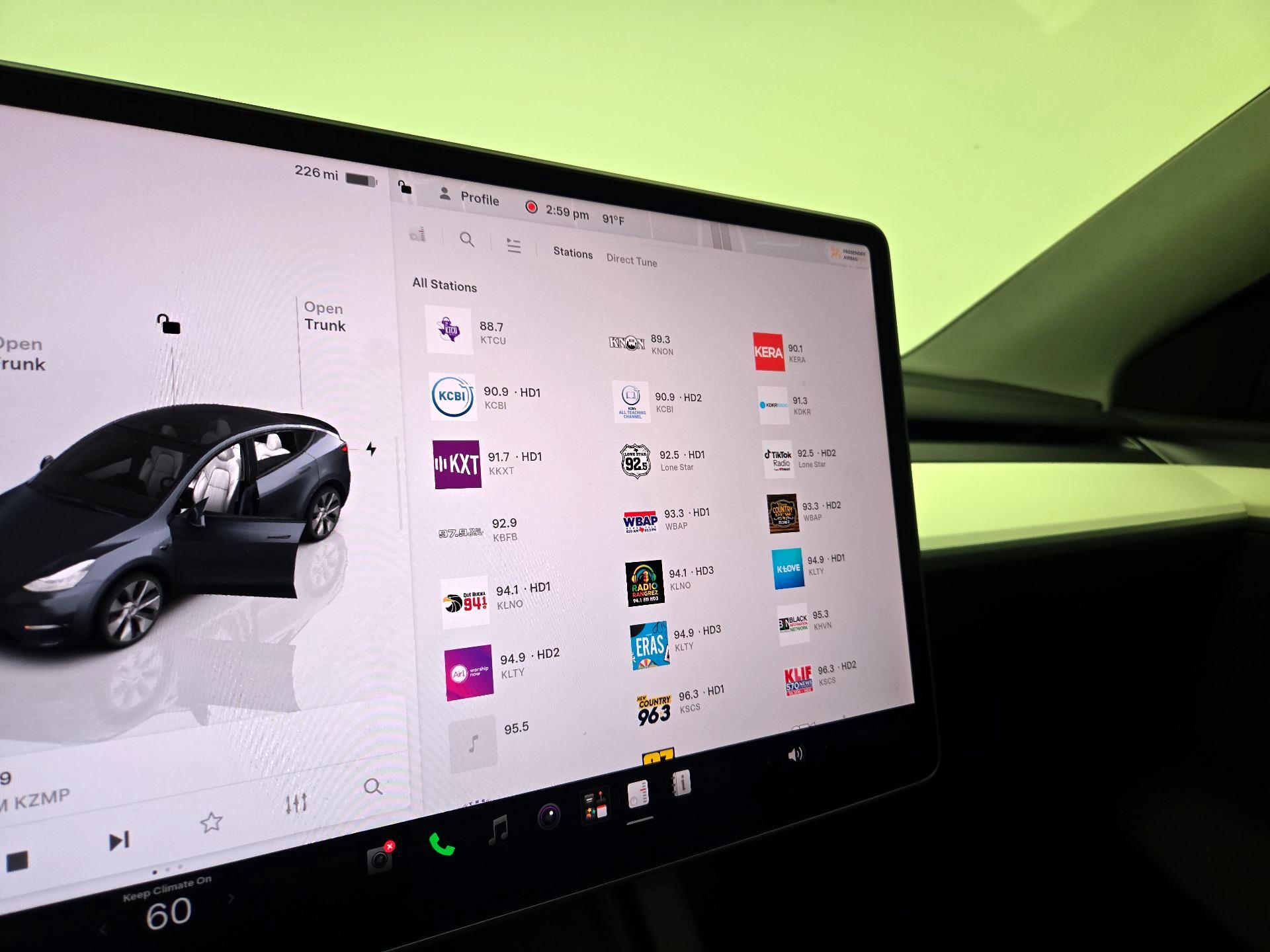 Thumbnail: 2023 Tesla Model Y - 15