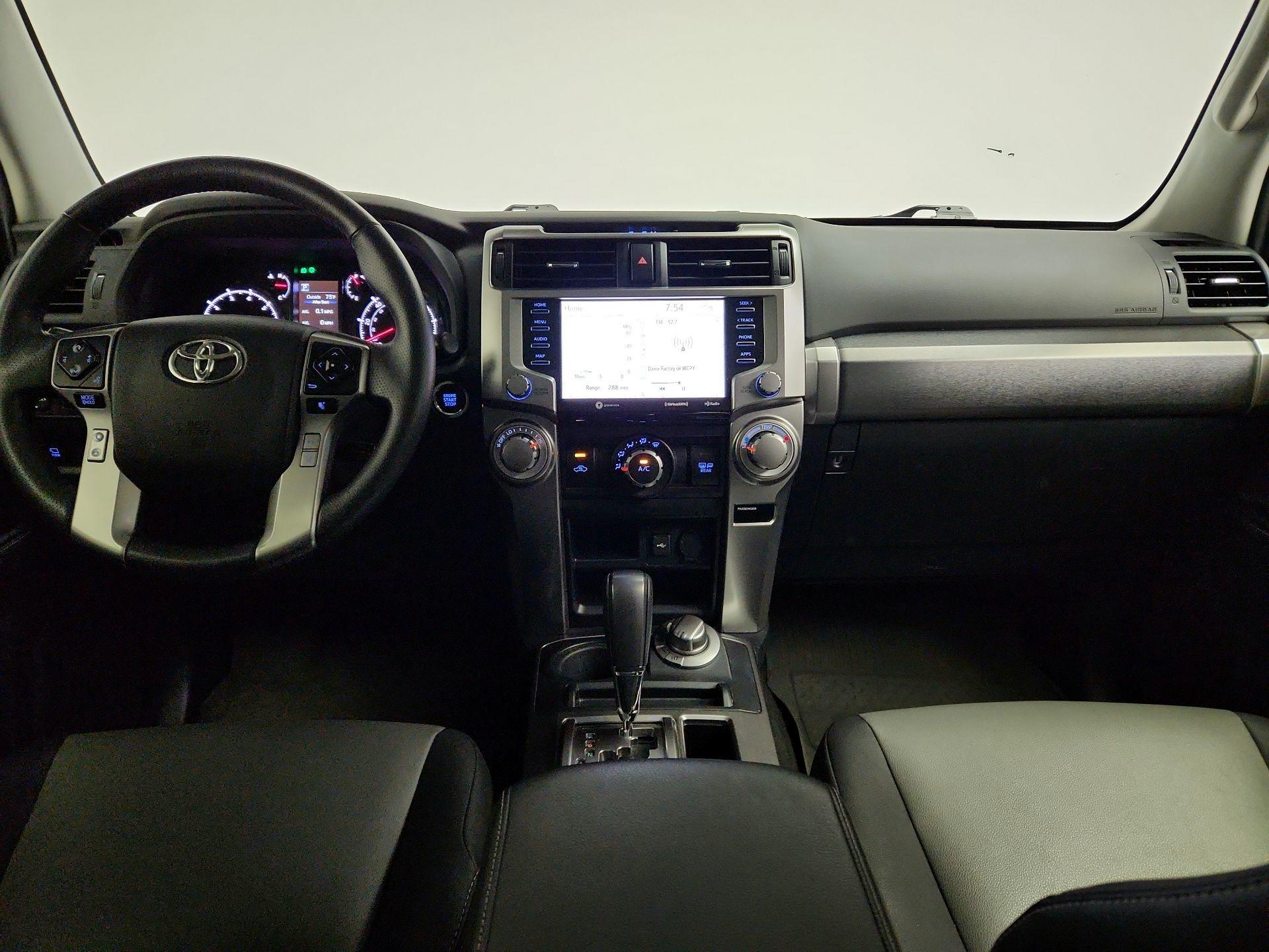 Thumbnail: 2022 Toyota 4Runner - 9