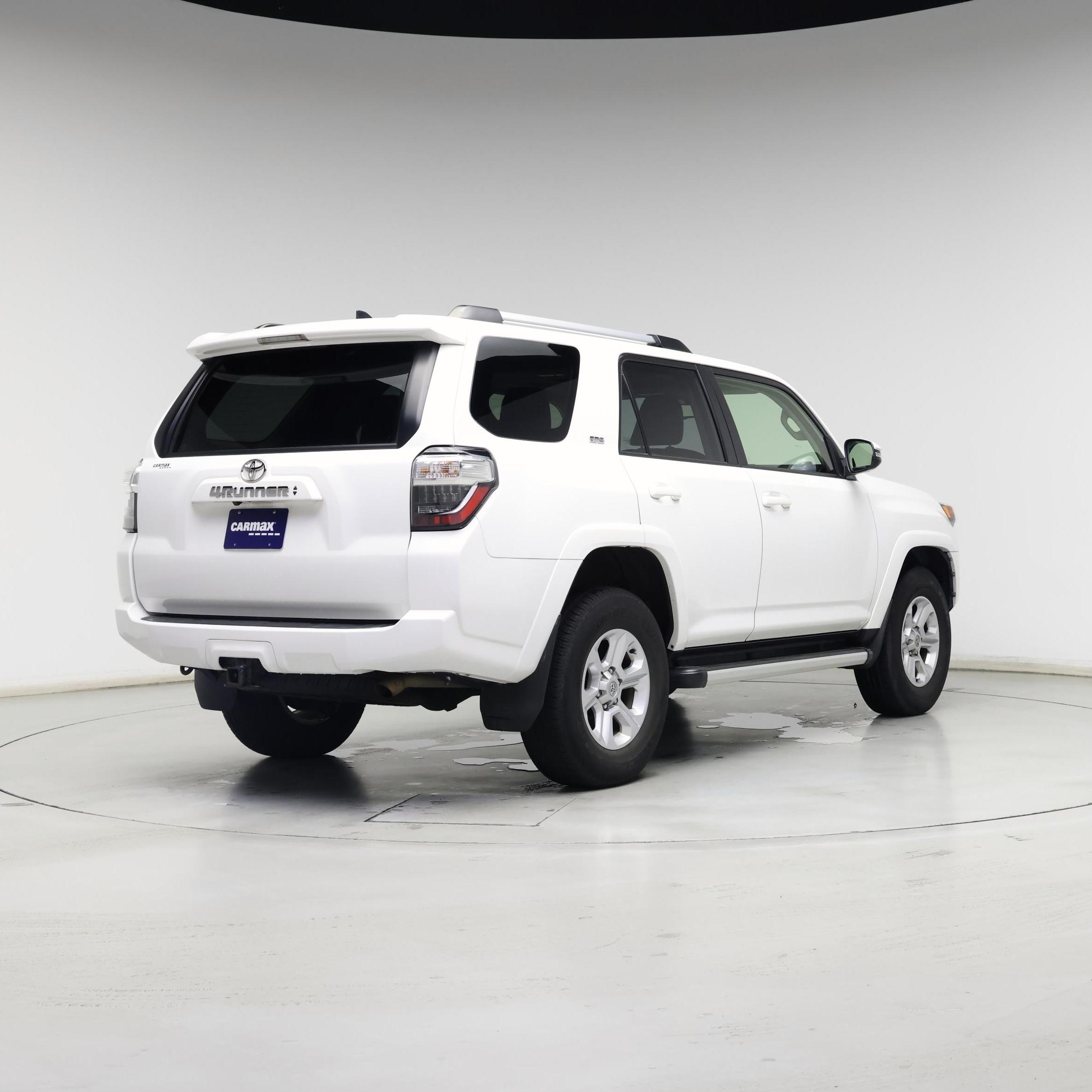 Thumbnail: 2022 Toyota 4Runner - 8