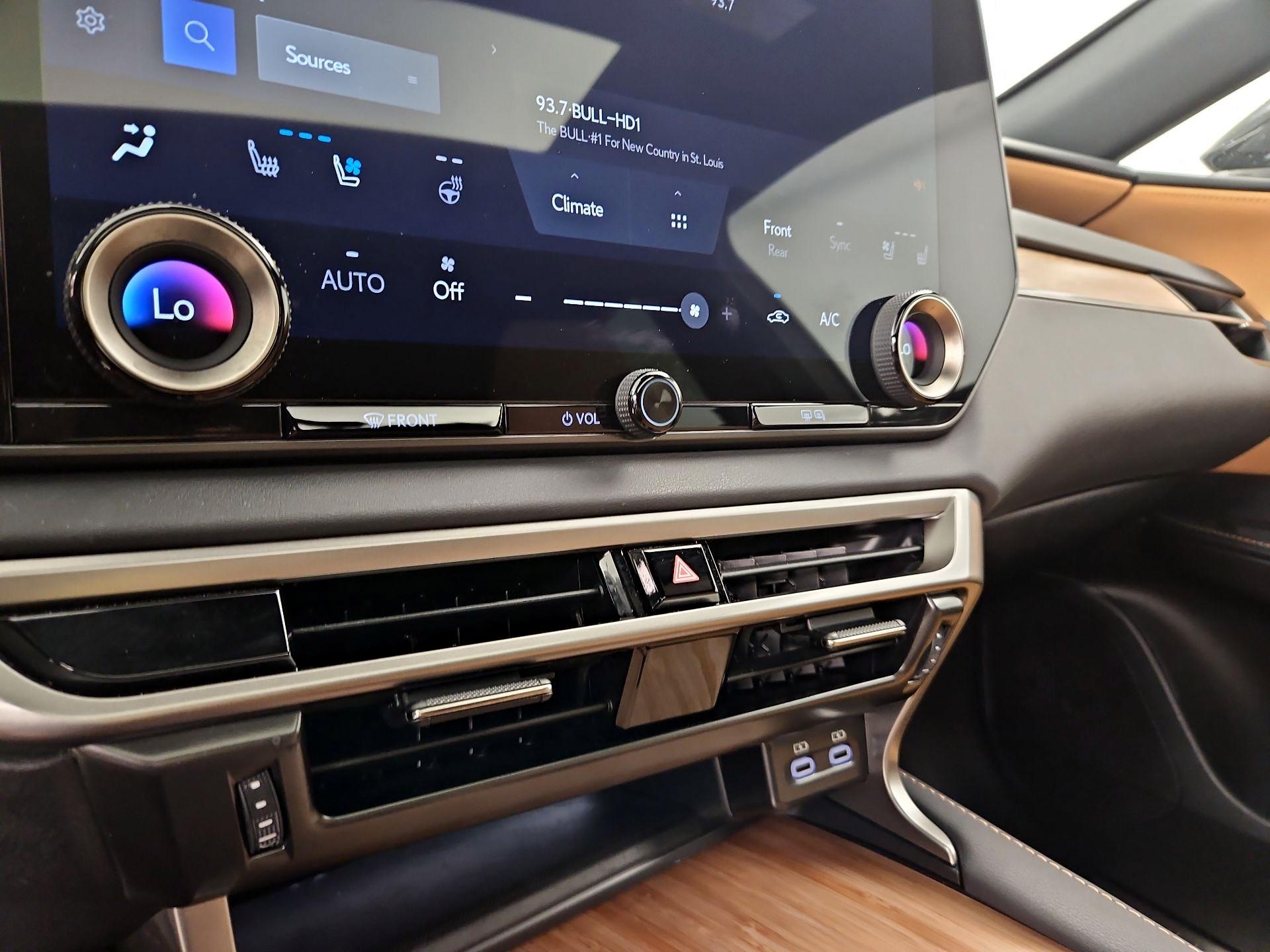 Thumbnail: 2025 Lexus RX - 16