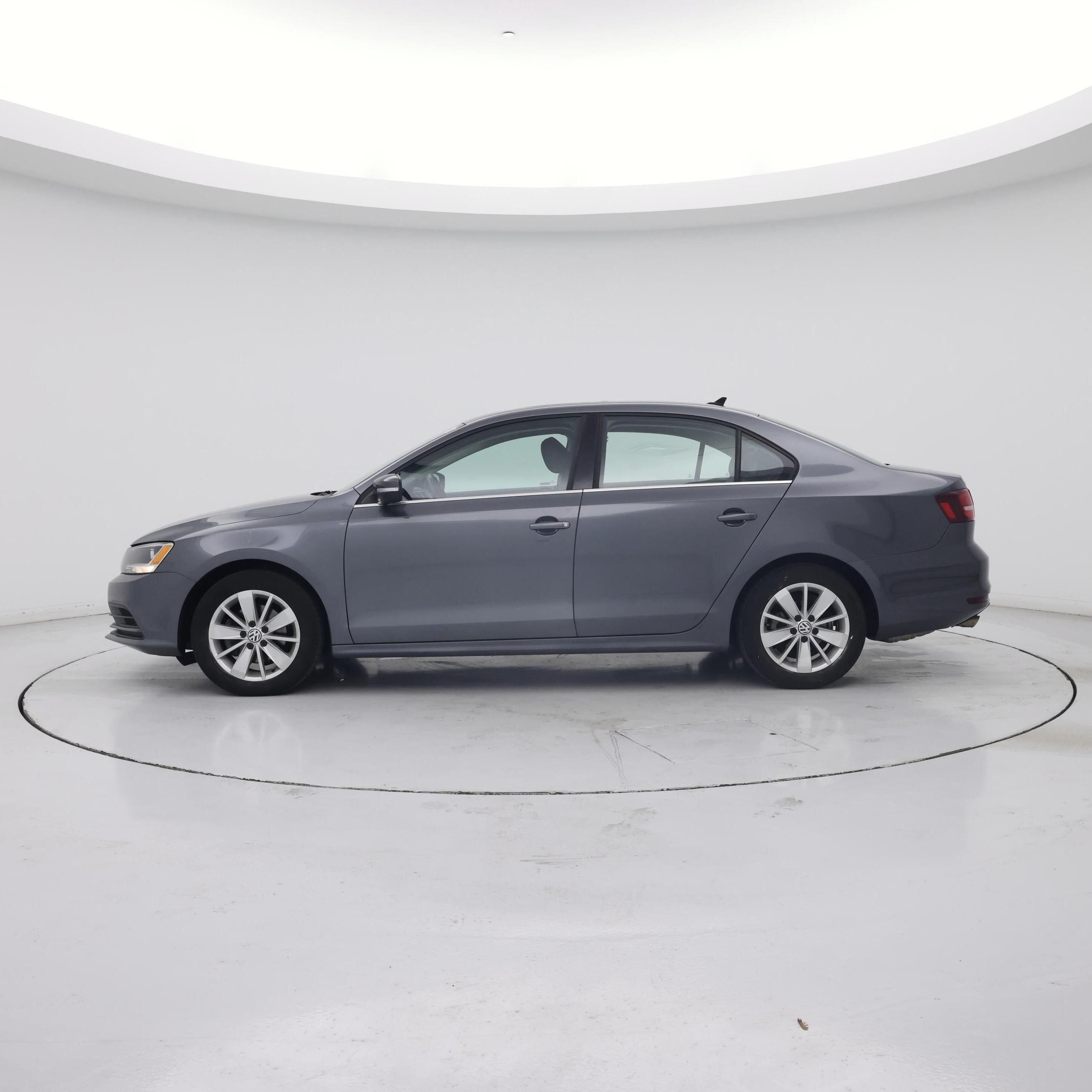 Thumbnail: 2016 Volkswagen Jetta - 3