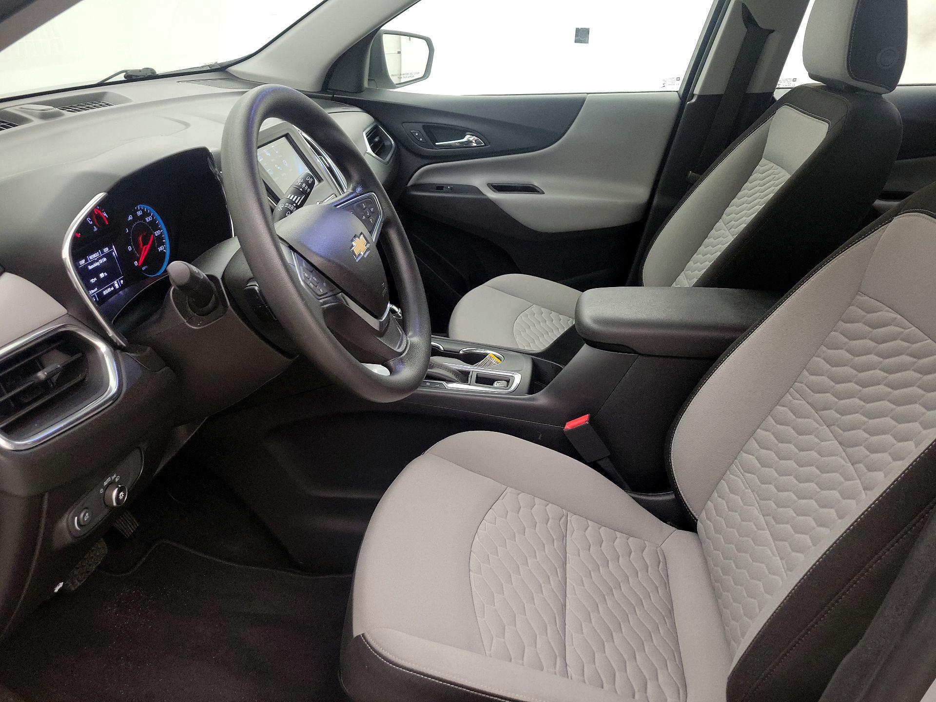 Thumbnail: 2018 Chevrolet Equinox - 11