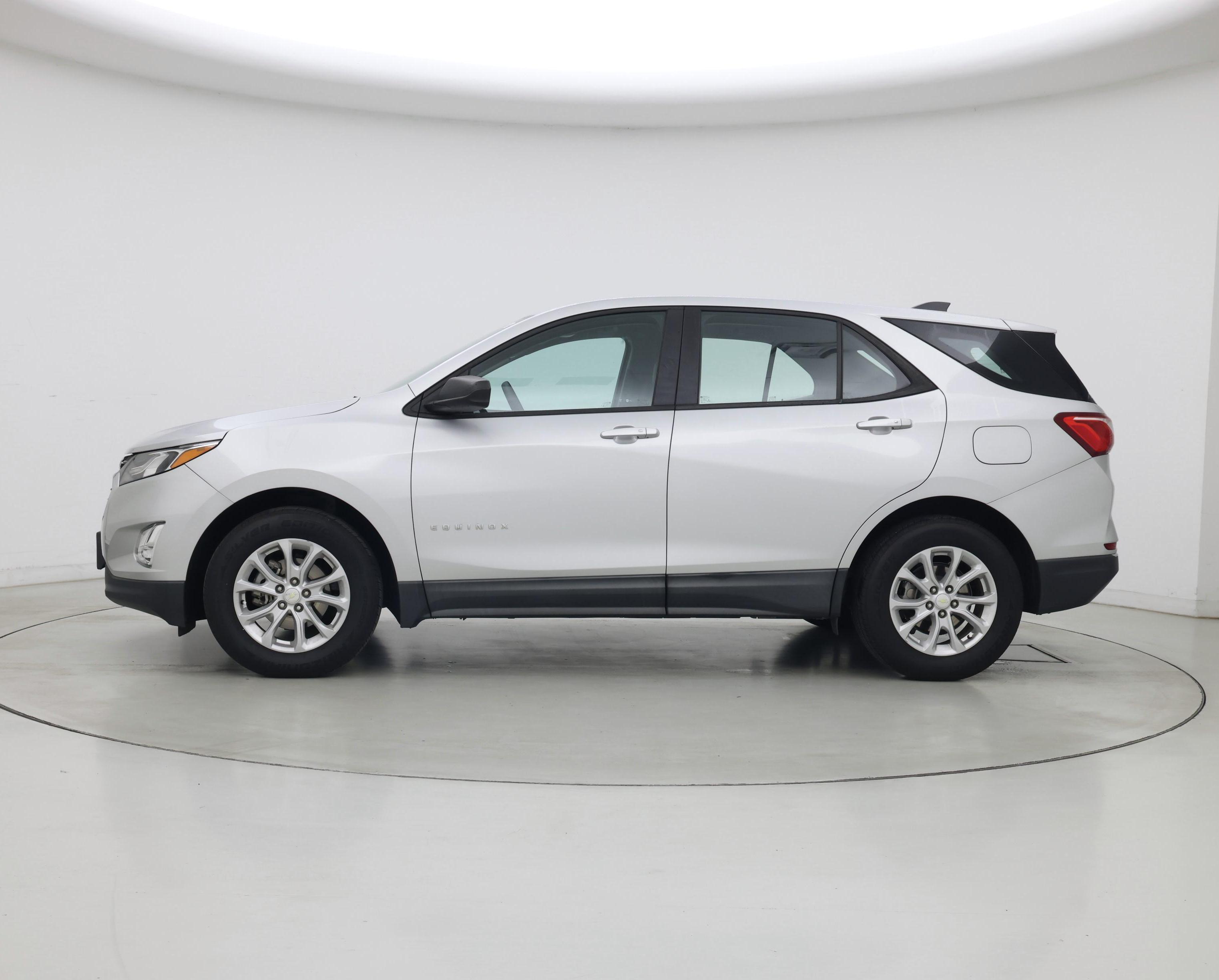 Thumbnail: 2018 Chevrolet Equinox - 3