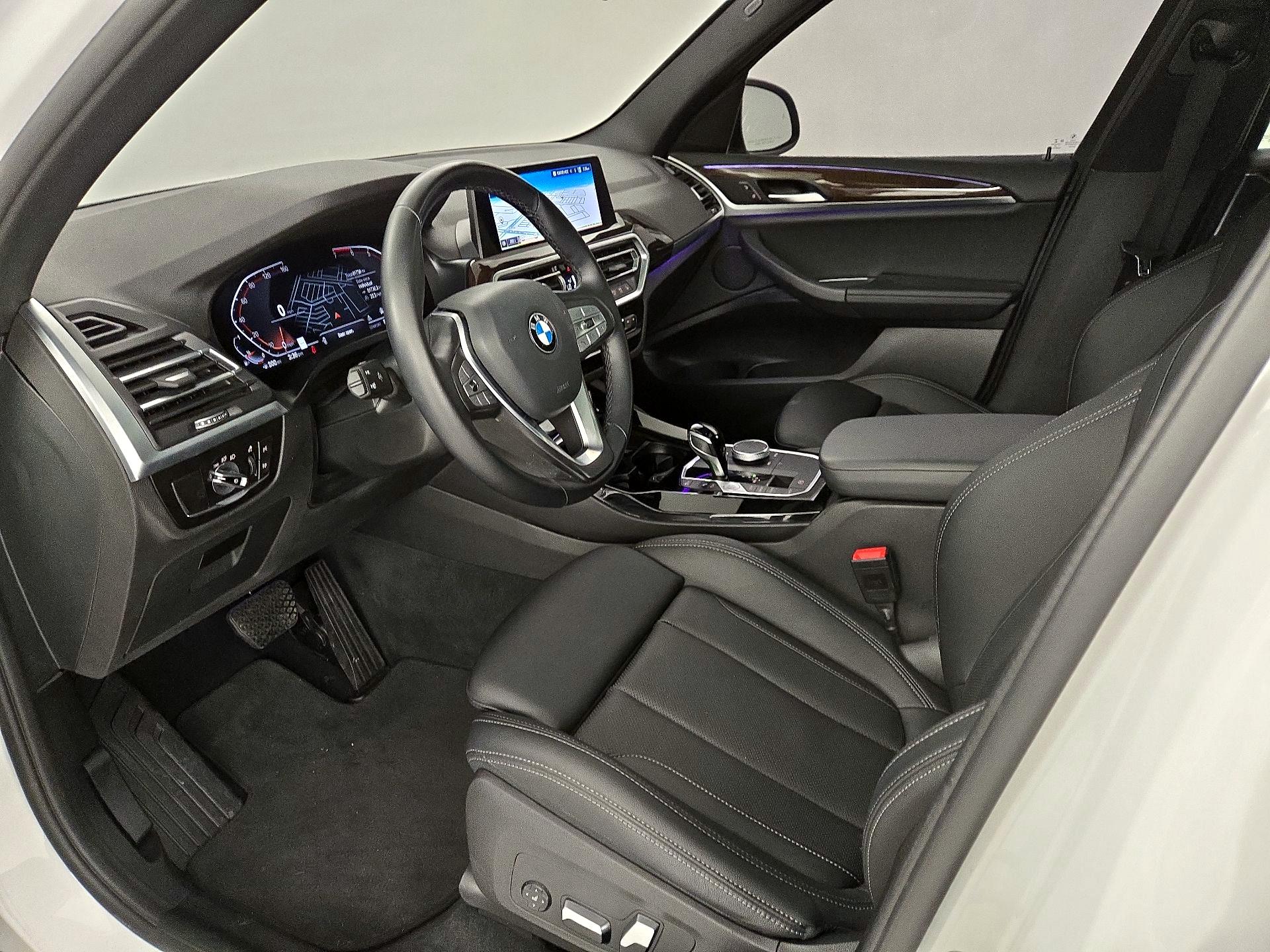 Thumbnail: 2022 BMW X3 - 11