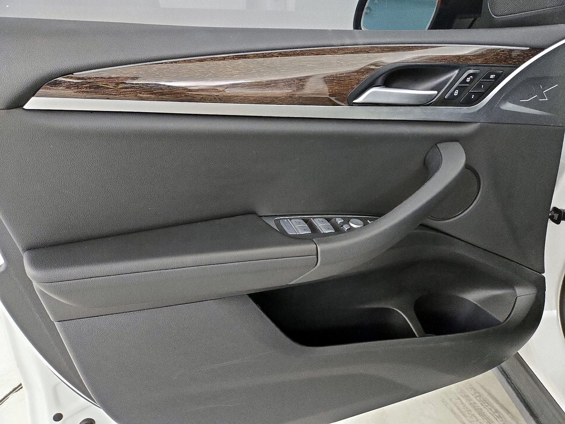 Thumbnail: 2022 BMW X3 - 12