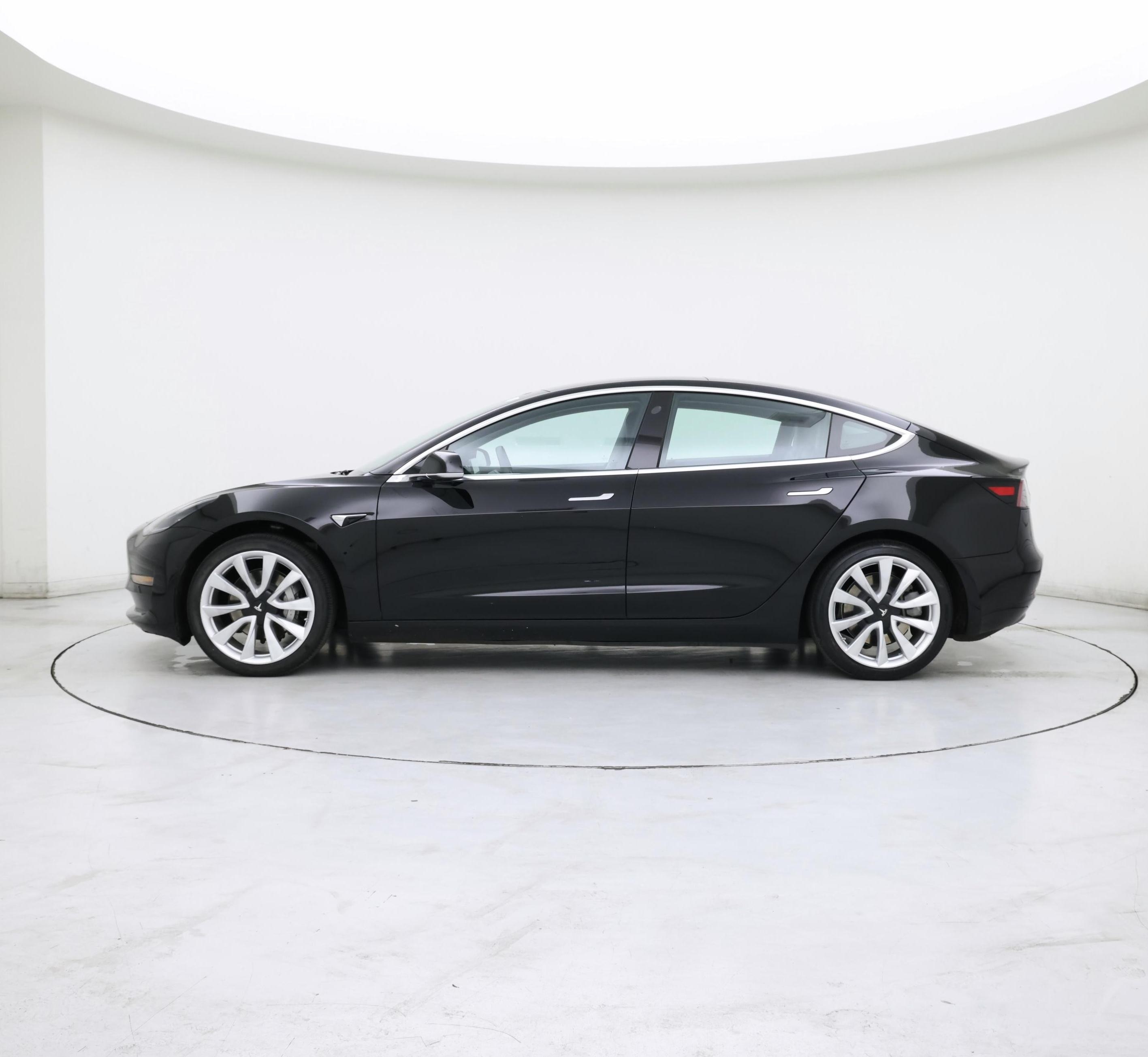 Thumbnail: 2020 Tesla Model 3 - 3