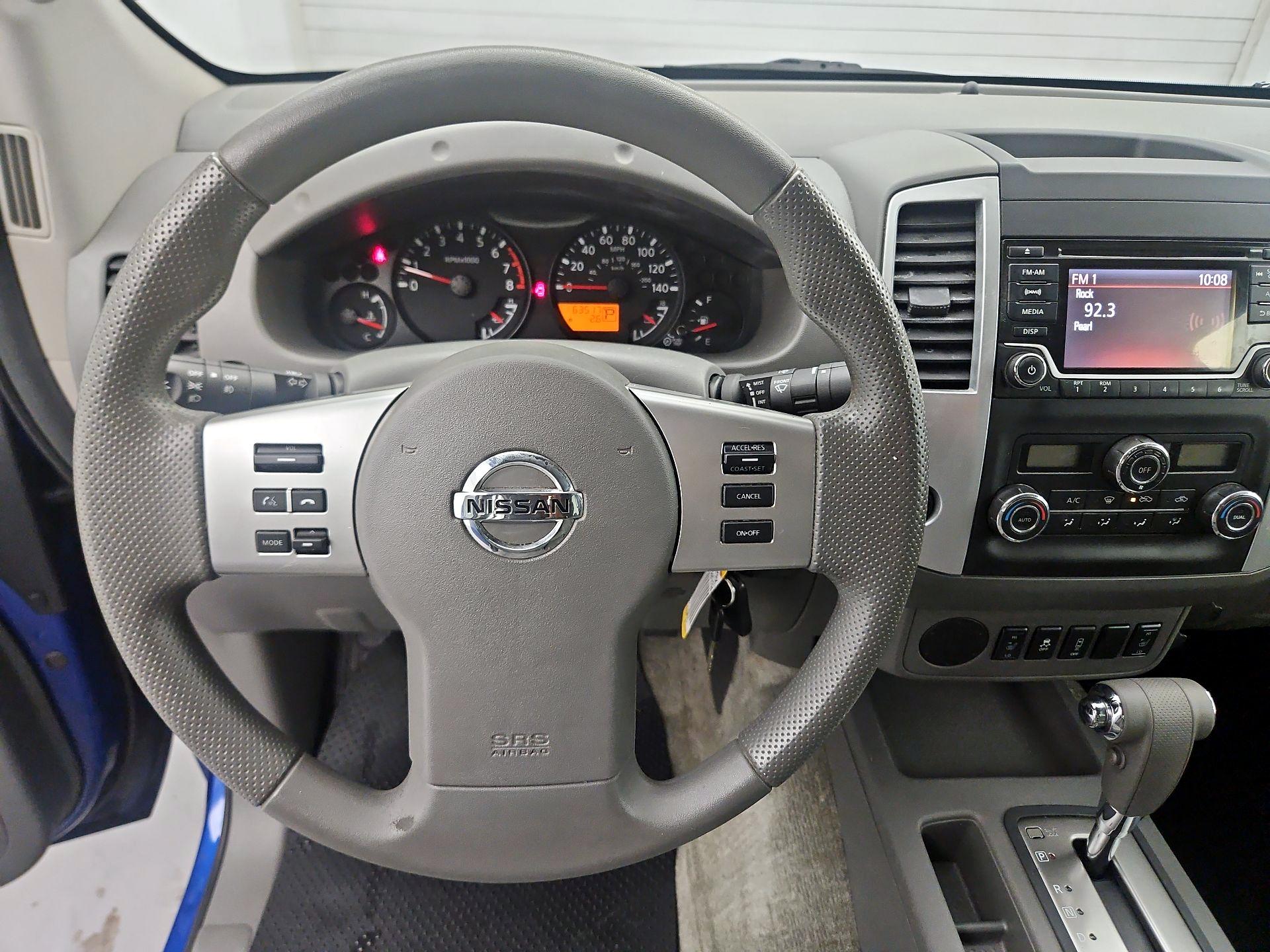 Thumbnail: 2015 Nissan Frontier - 10