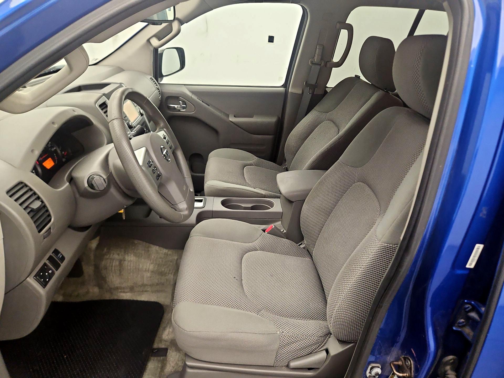 Thumbnail: 2015 Nissan Frontier - 11