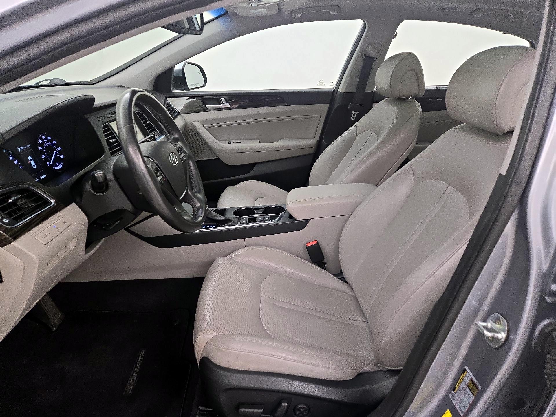 Thumbnail: 2017 Hyundai Sonata - 11
