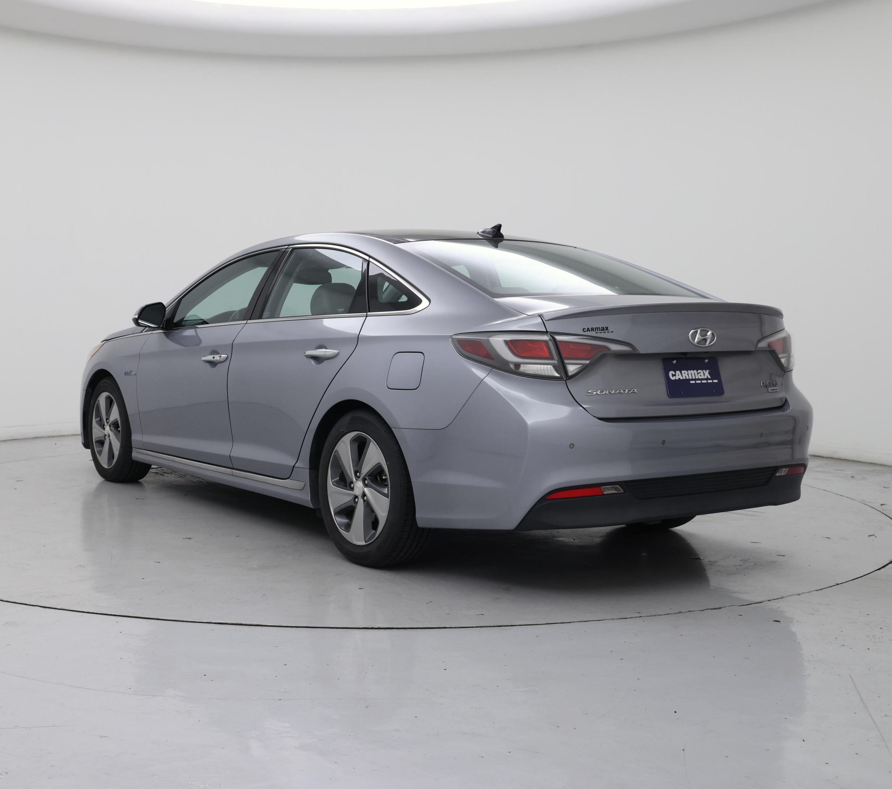 Thumbnail: 2017 Hyundai Sonata - 2