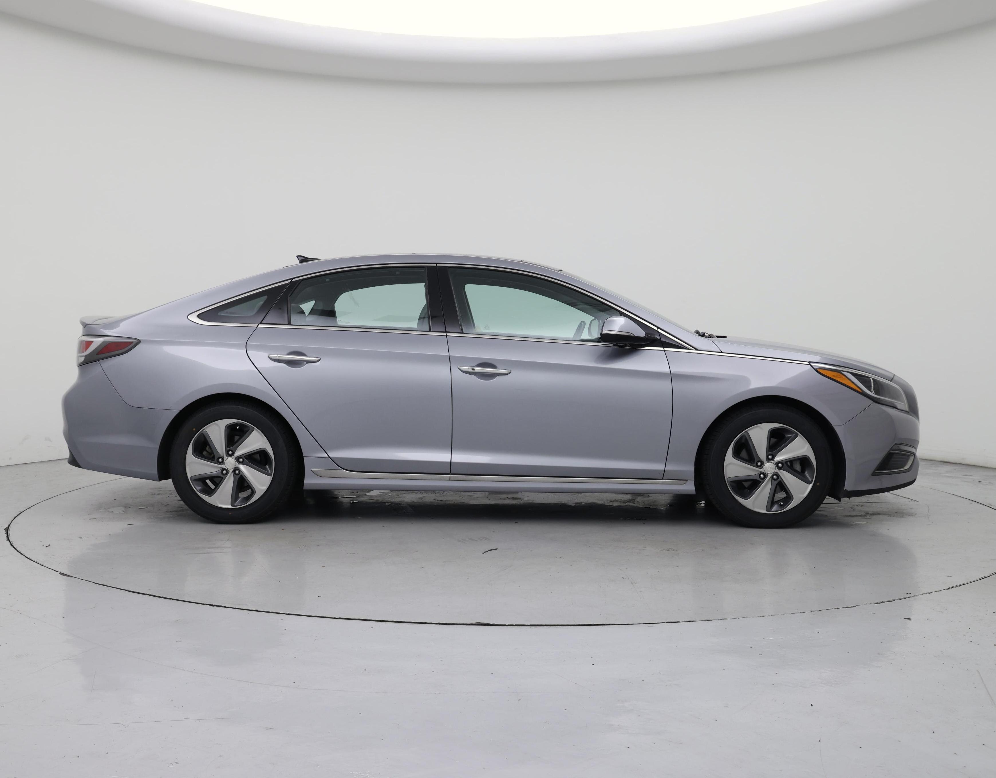 Thumbnail: 2017 Hyundai Sonata - 7