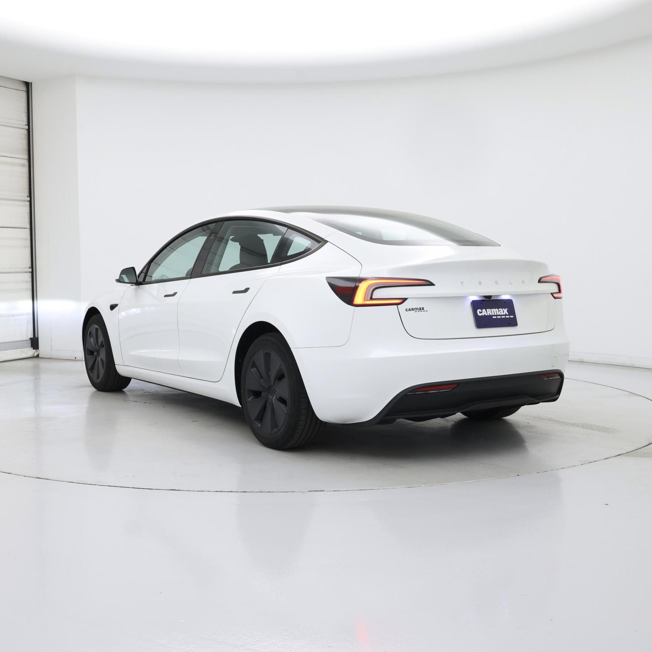 Thumbnail: 2025 Tesla Model 3 - 2