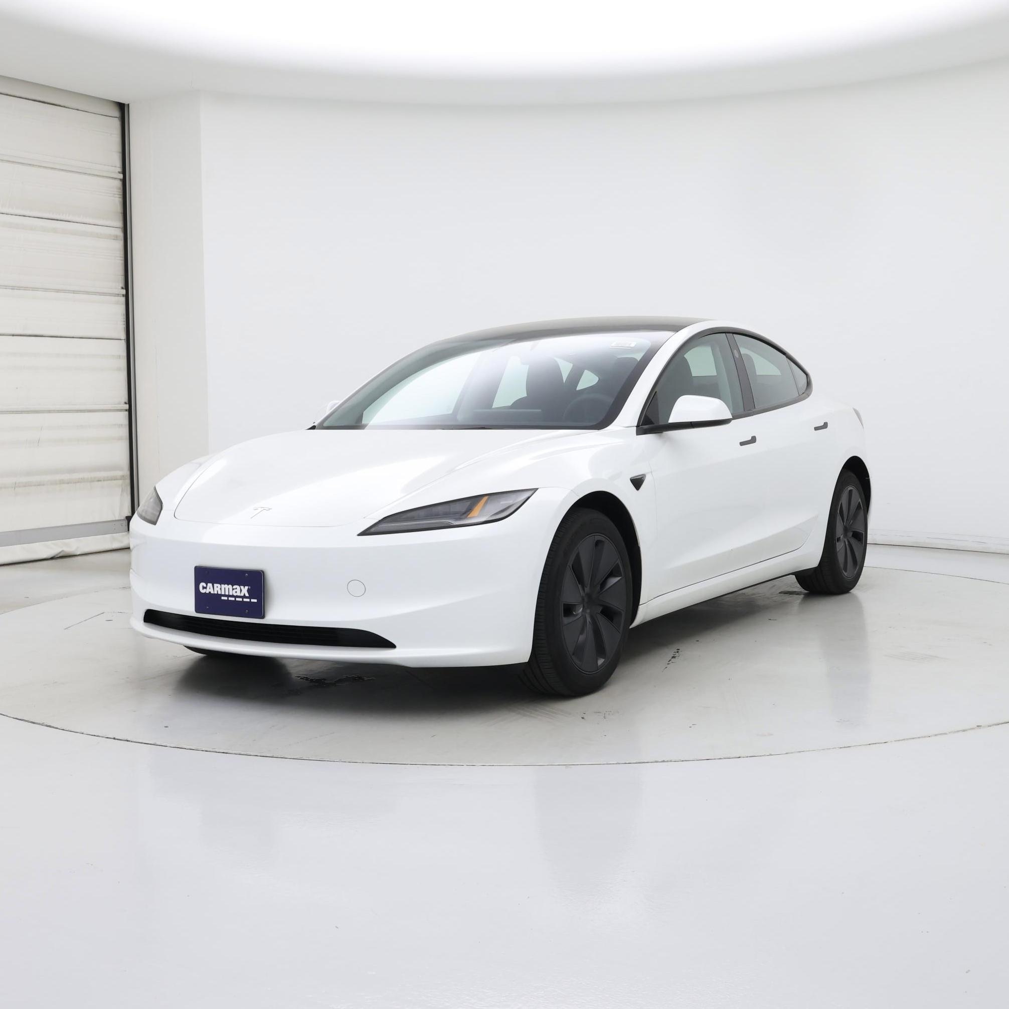 Thumbnail: 2025 Tesla Model 3 - 4