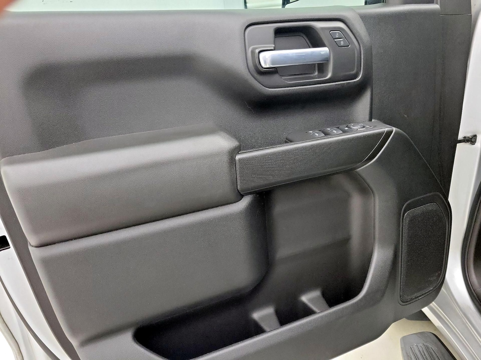 2021 Chevrolet Silverado 1500 Custom - Photo 13