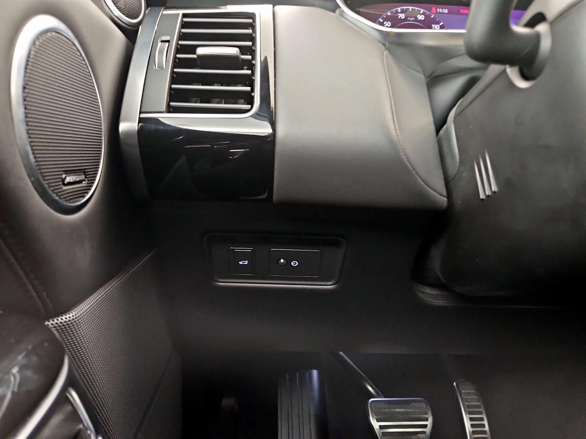 Thumbnail: 2020 Land Rover Range Rover Sport - 13