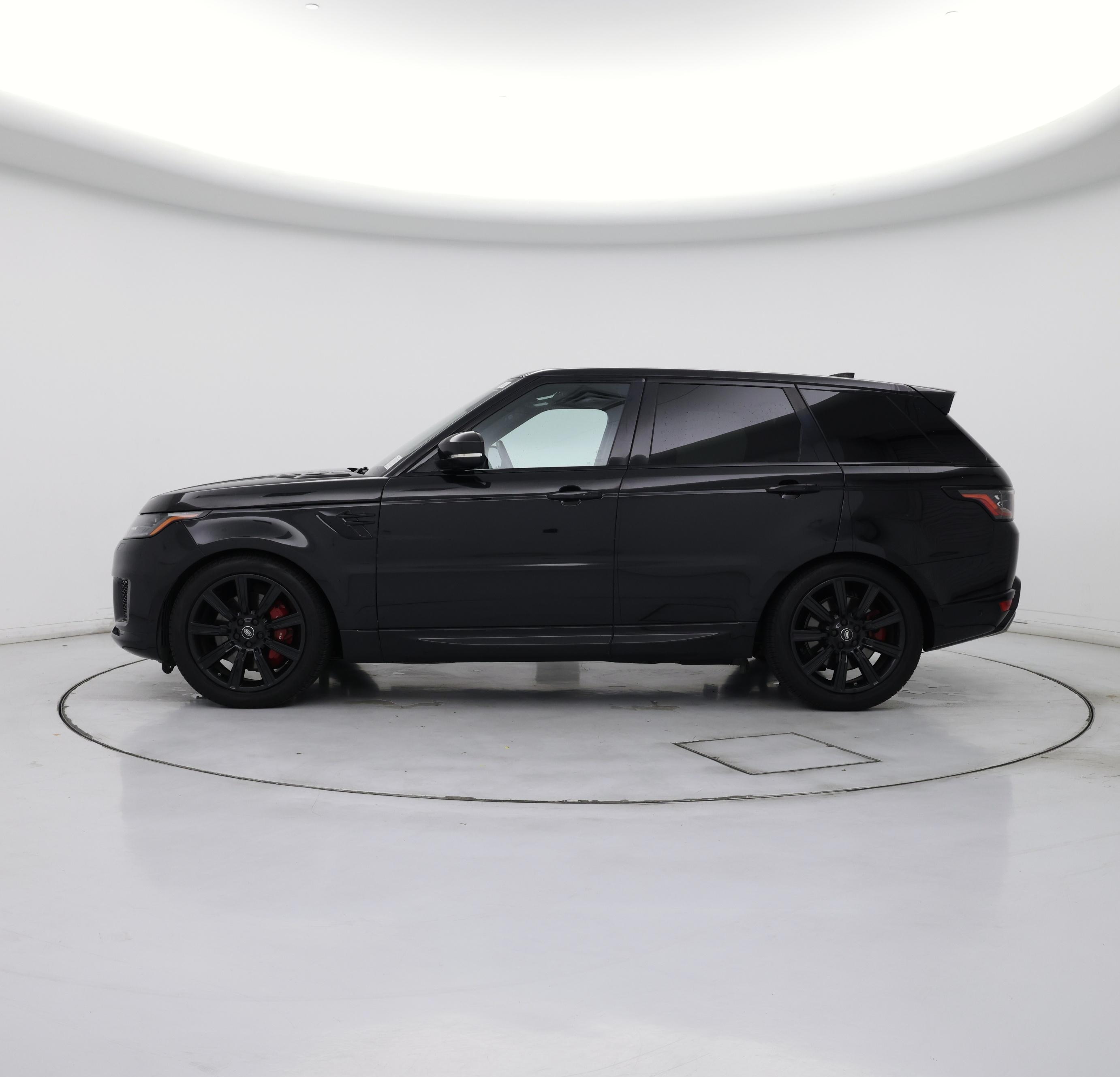 Thumbnail: 2020 Land Rover Range Rover Sport - 3