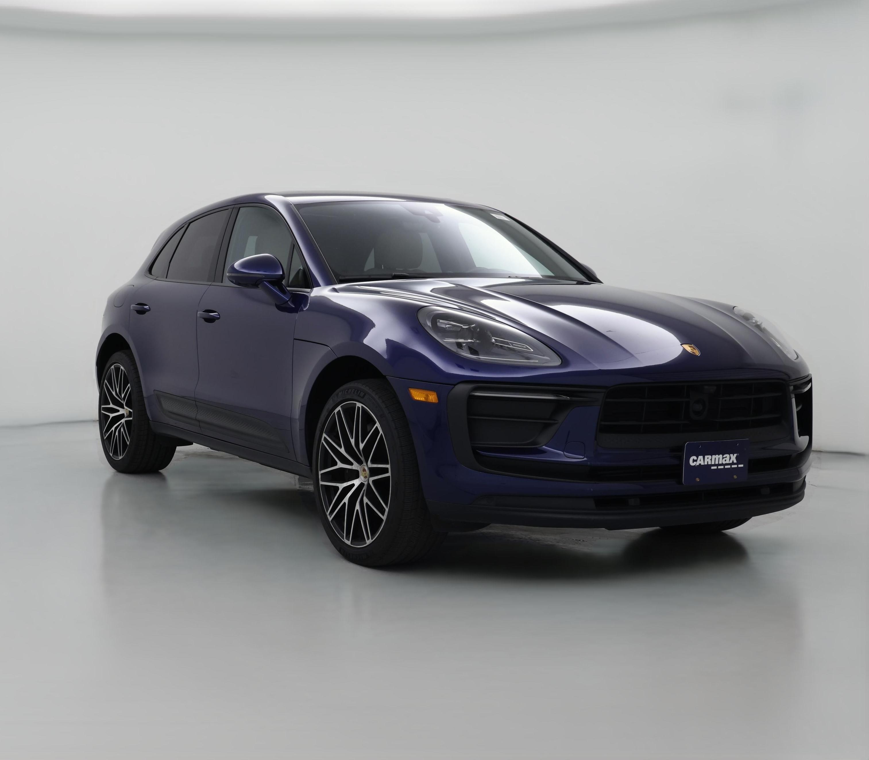 Thumbnail: 2023 Porsche Macan - 1
