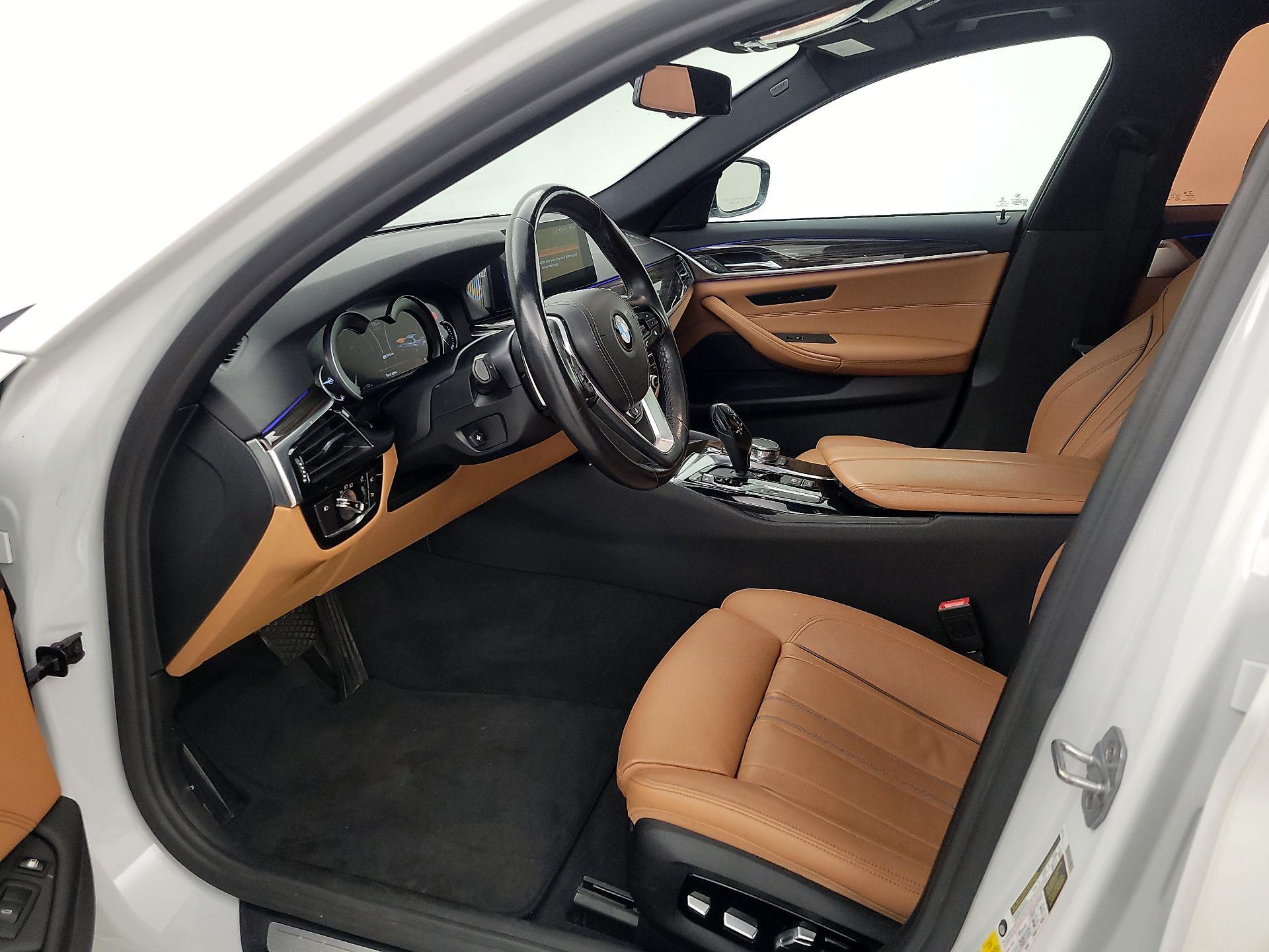 Thumbnail: 2018 BMW 5 Series - 11