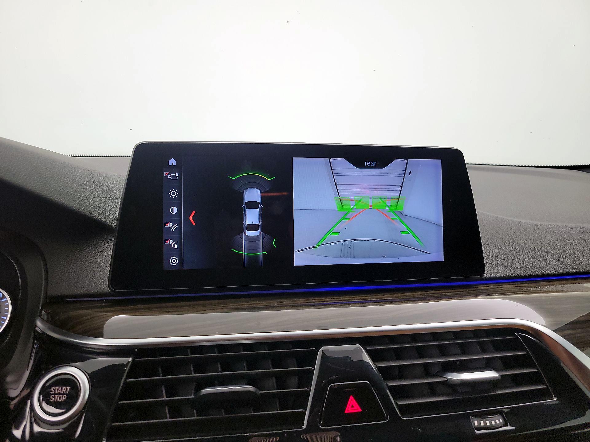 Thumbnail: 2018 BMW 5 Series - 15
