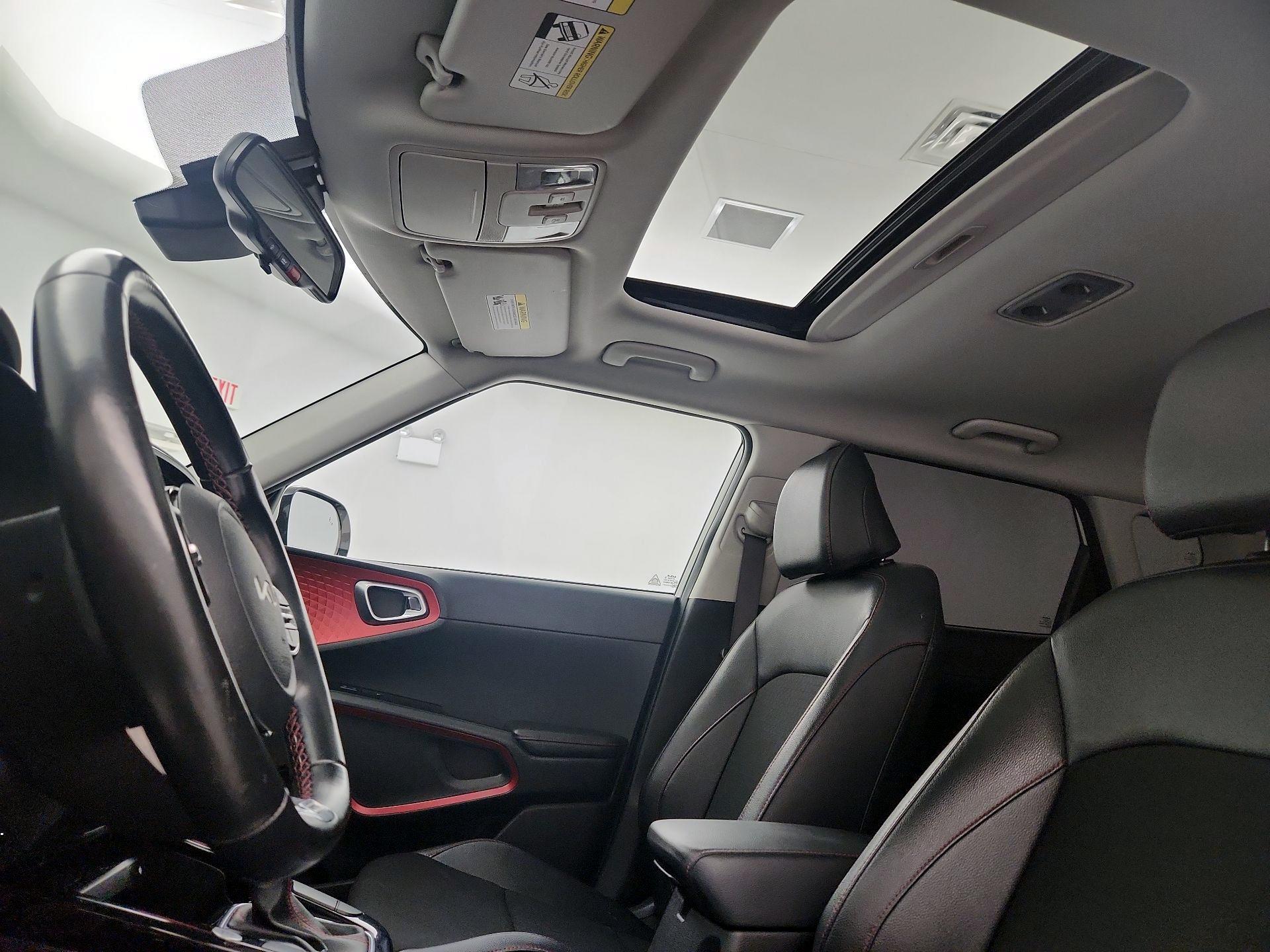 Thumbnail: 2023 Kia Soul - 20