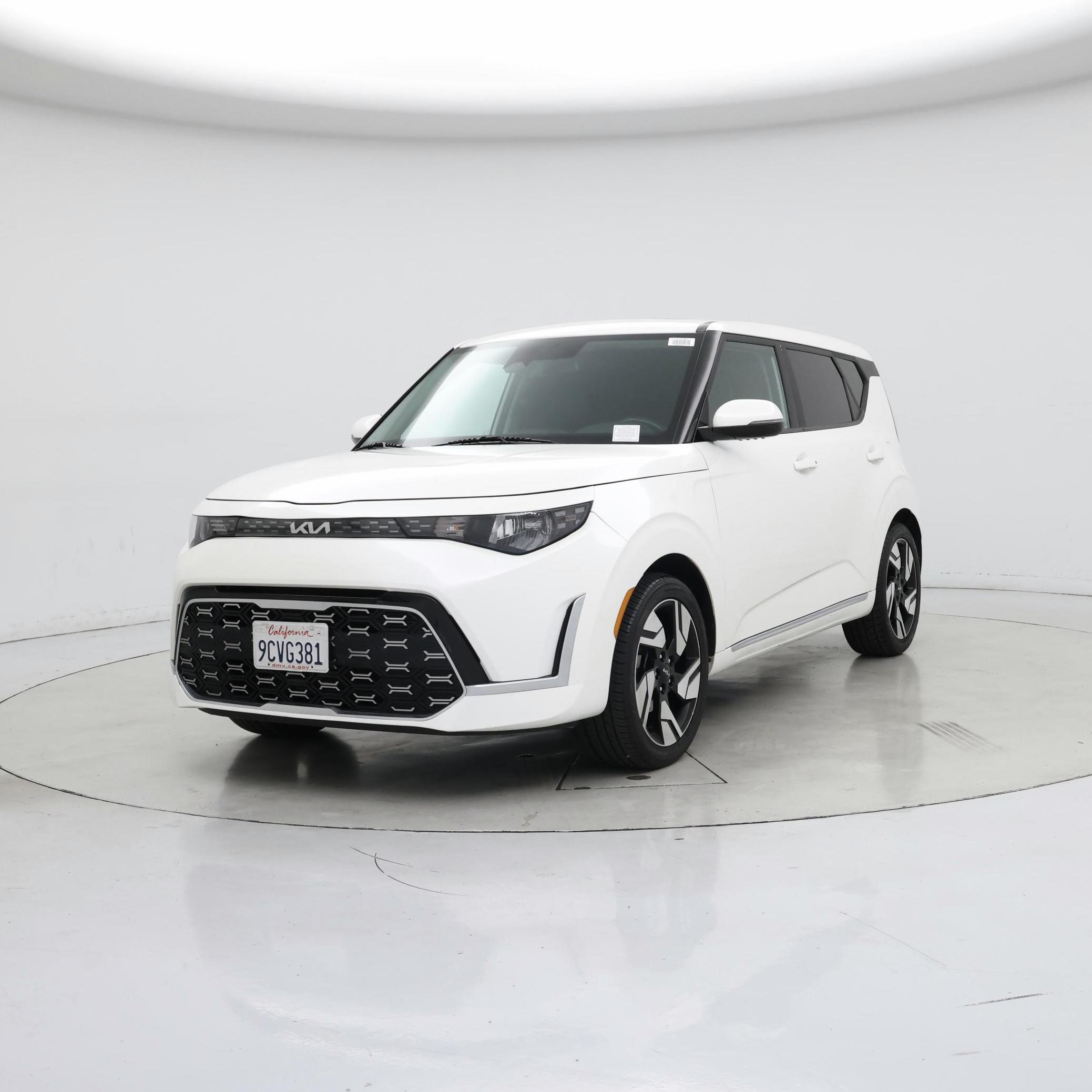 Thumbnail: 2023 Kia Soul - 4
