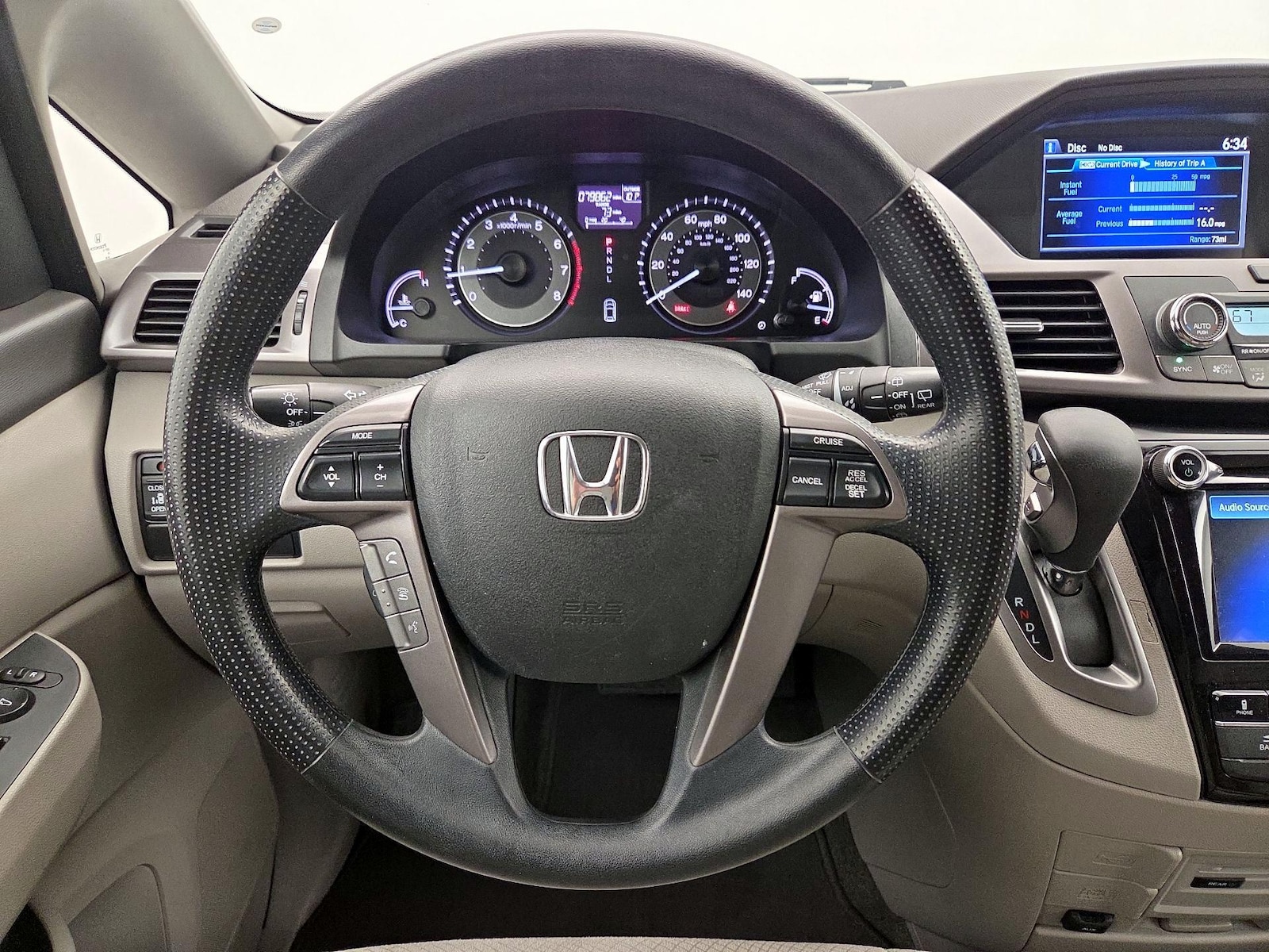 2017 Honda Odyssey SE - Photo 11
