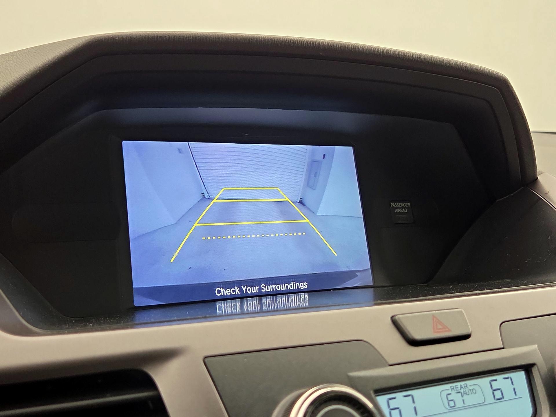 Thumbnail: 2017 Honda Odyssey - 14