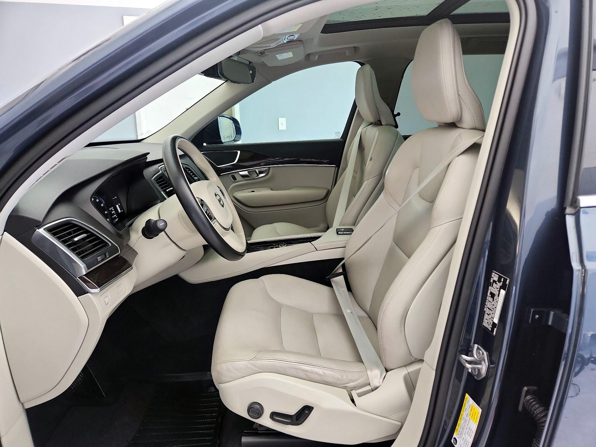 Thumbnail: 2019 Volvo XC90 - 11