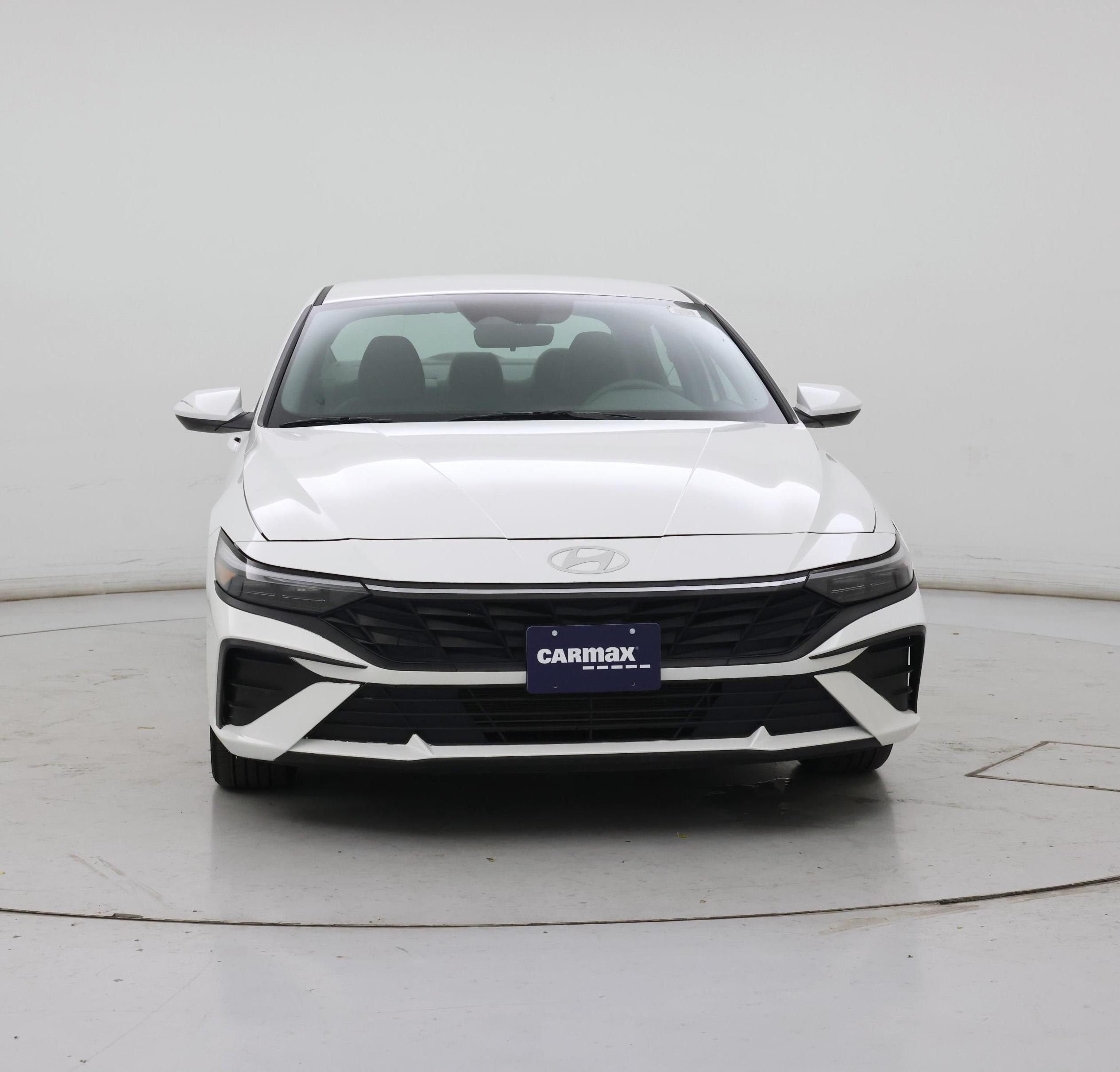 Thumbnail: 2024 Hyundai Elantra - 5
