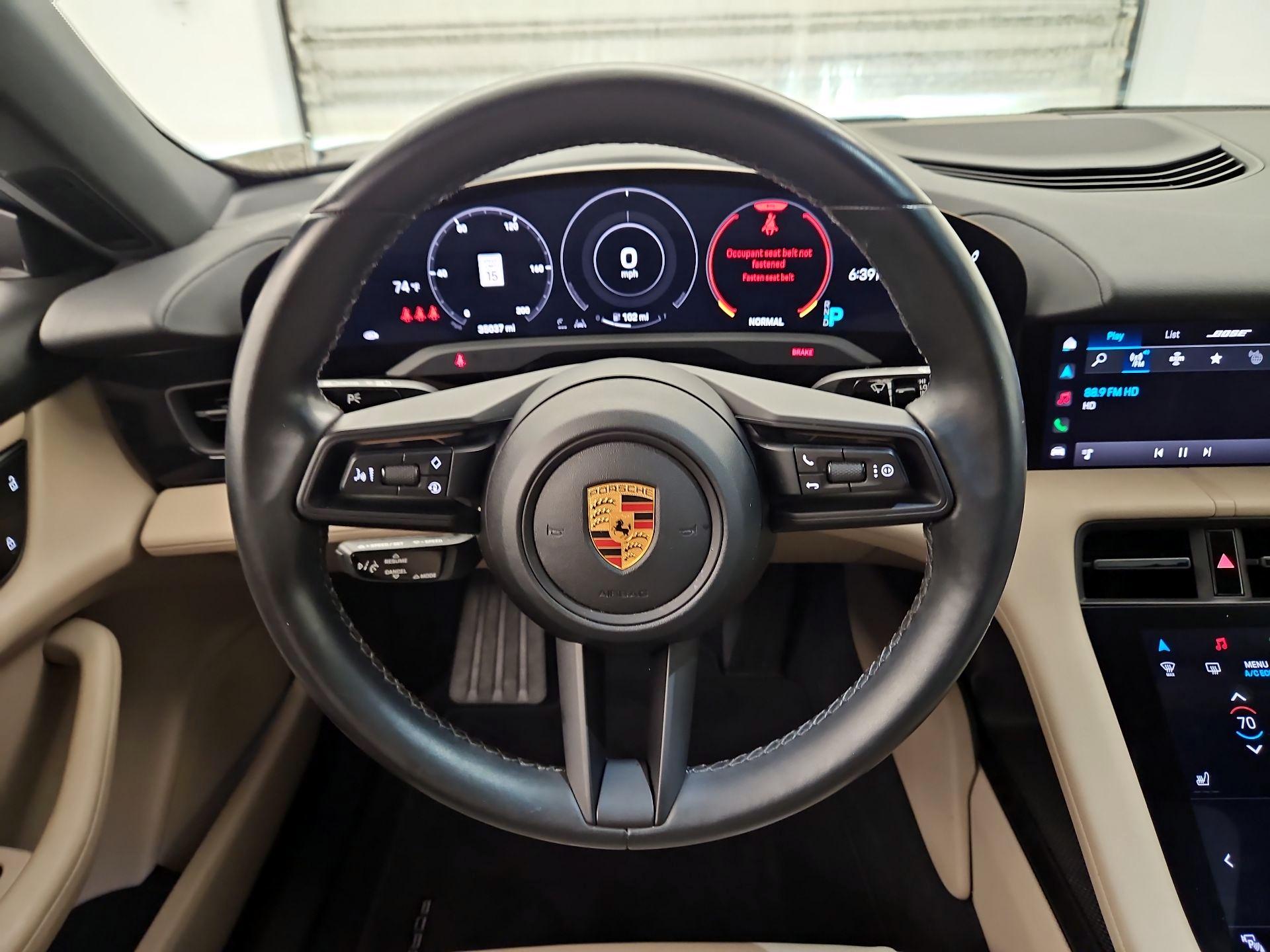Thumbnail: 2022 Porsche Taycan - 10