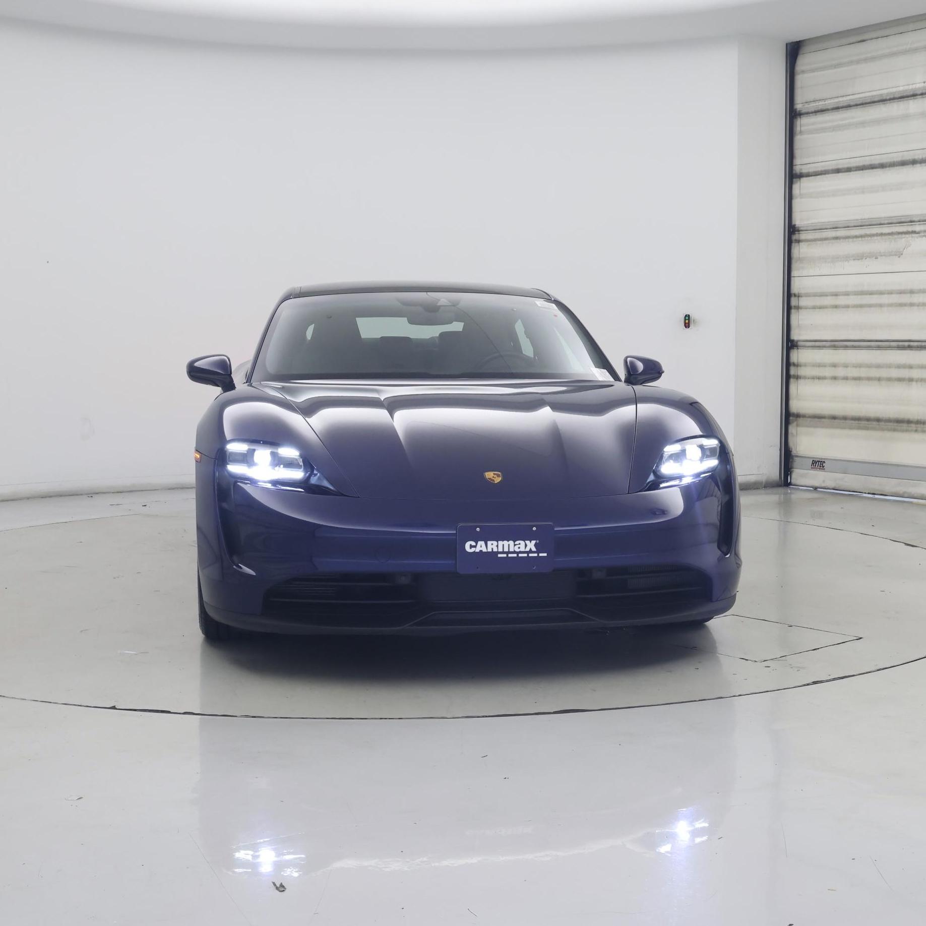 Thumbnail: 2022 Porsche Taycan - 5