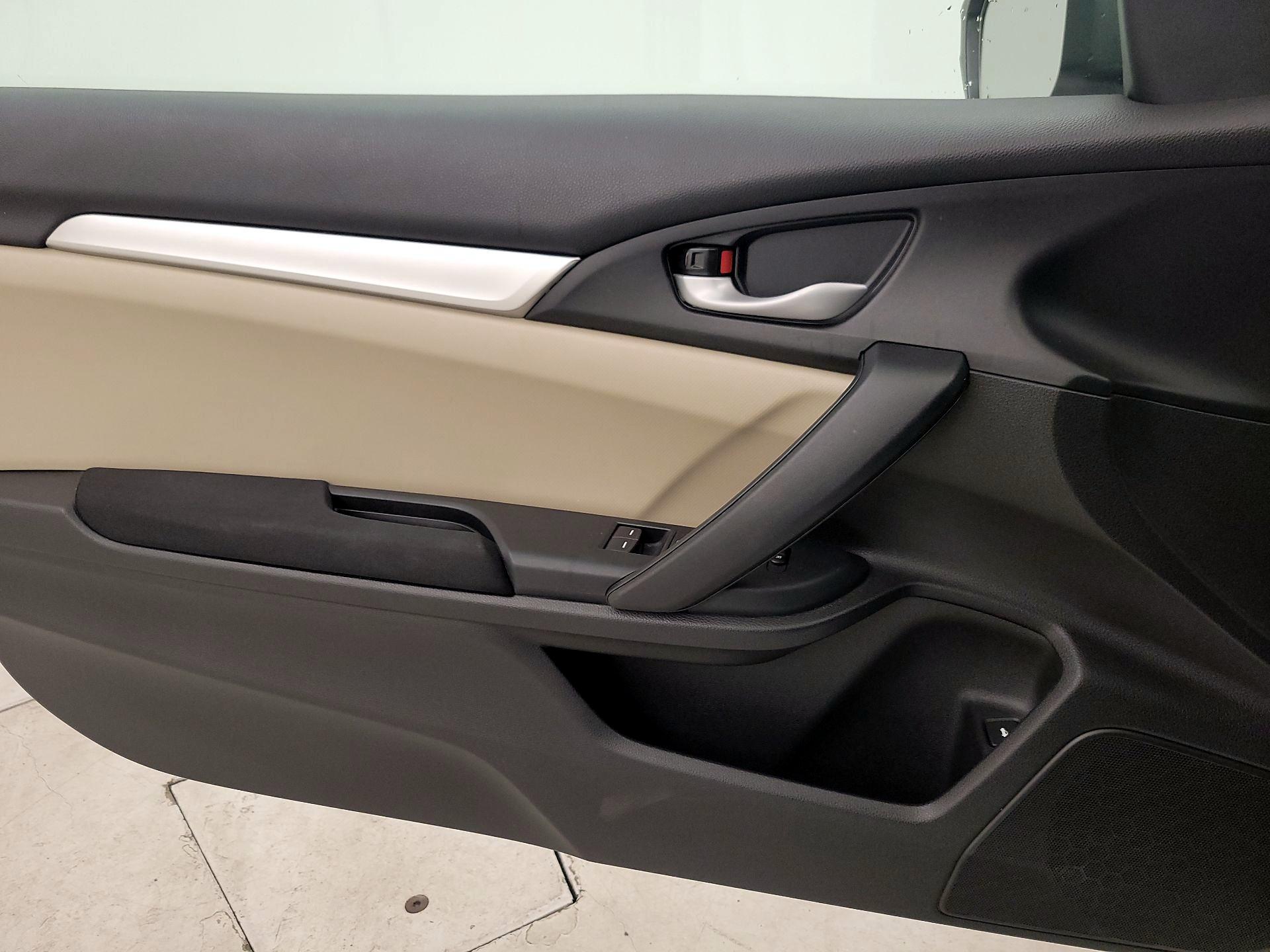 Thumbnail: 2018 Honda Civic - 12