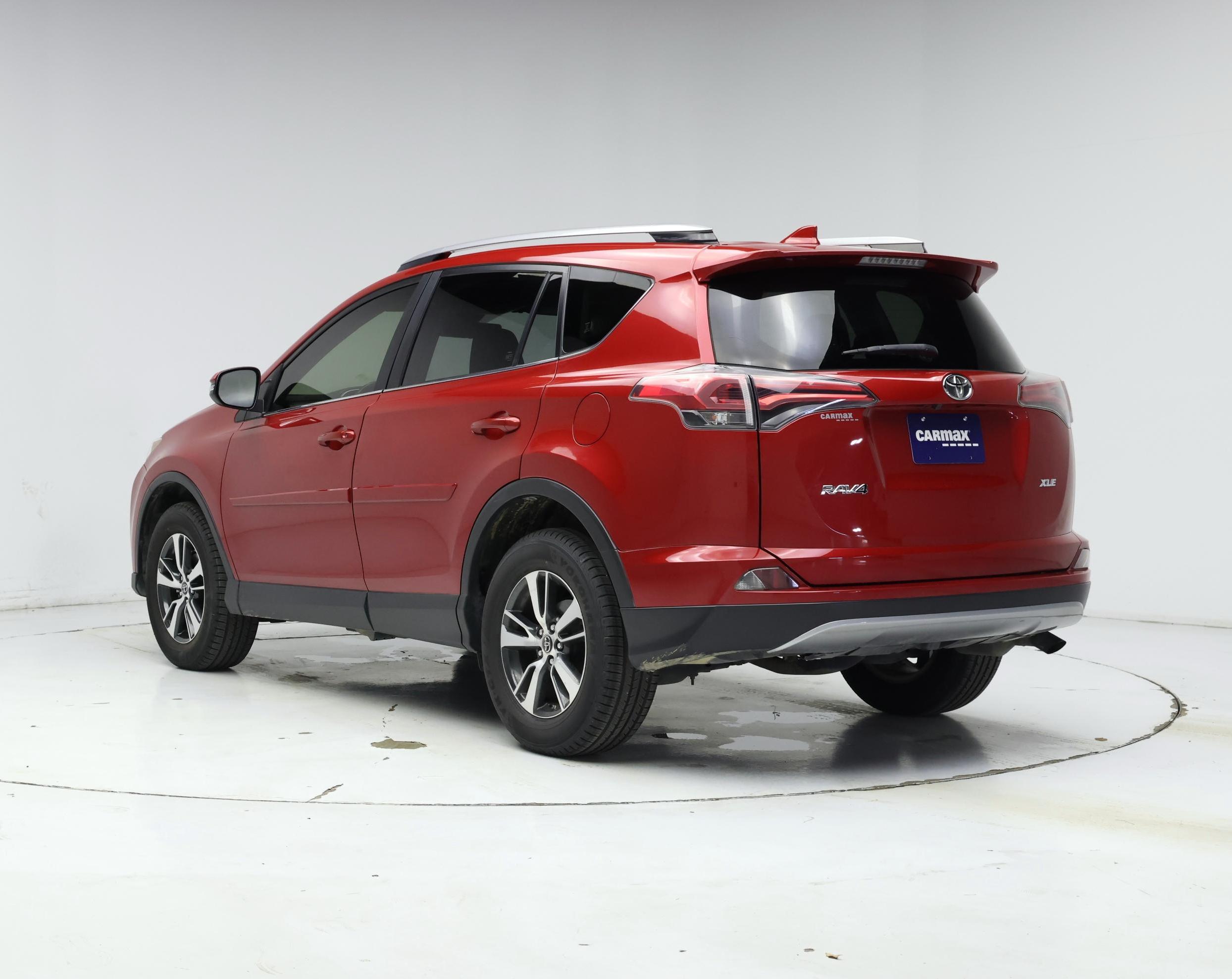 Thumbnail: 2017 Toyota RAV4 - 2