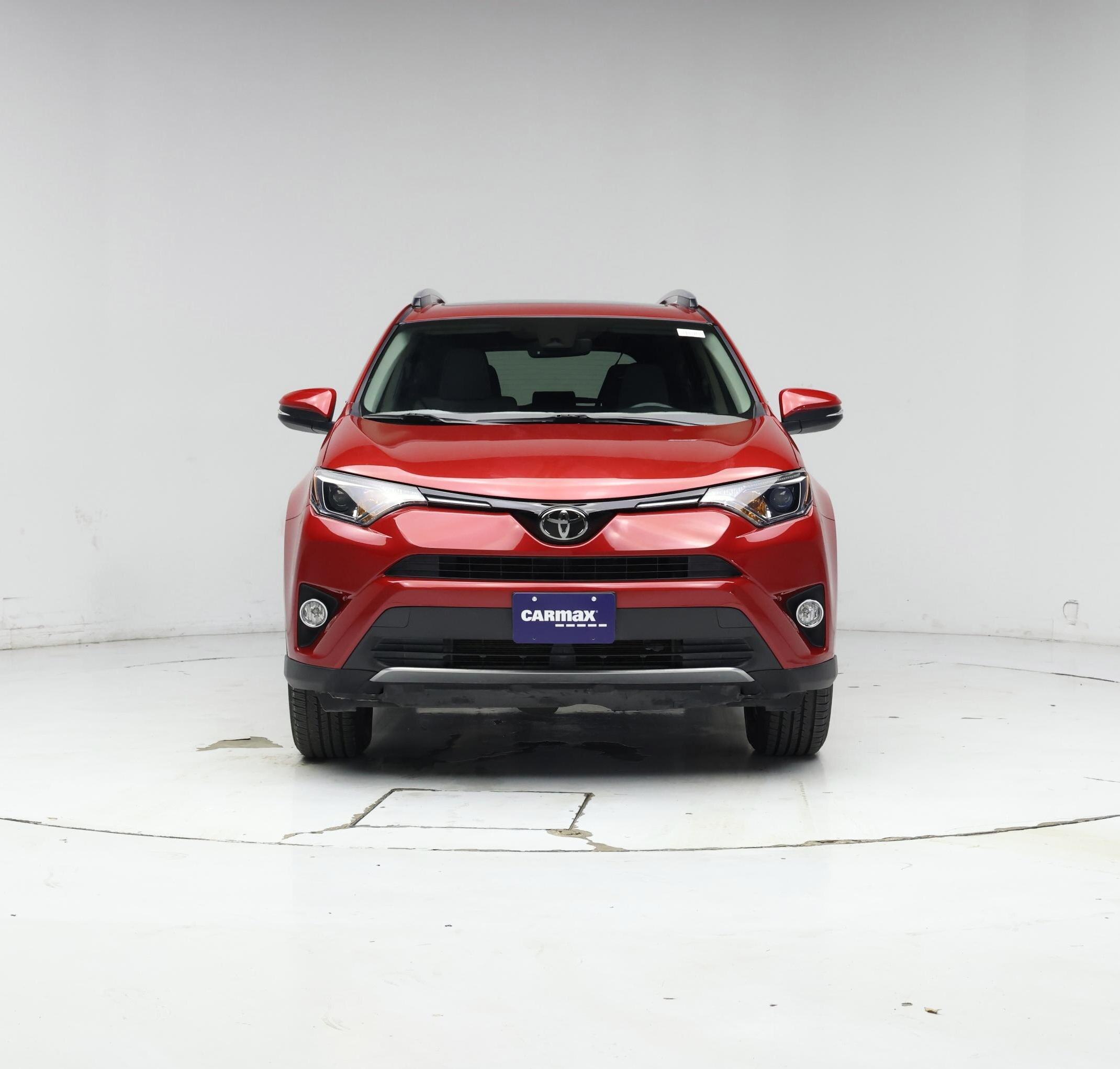 Thumbnail: 2017 Toyota RAV4 - 5