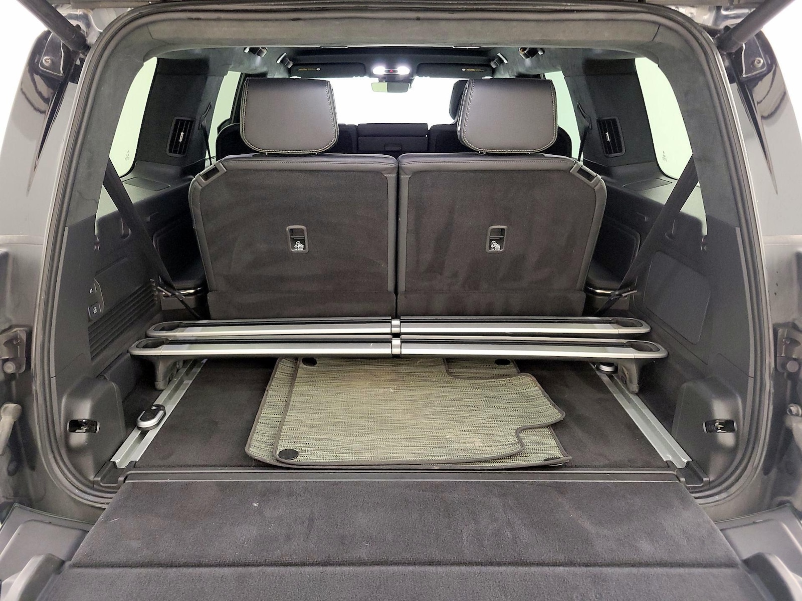 2023 Rivian R1S Adventure - Photo 23