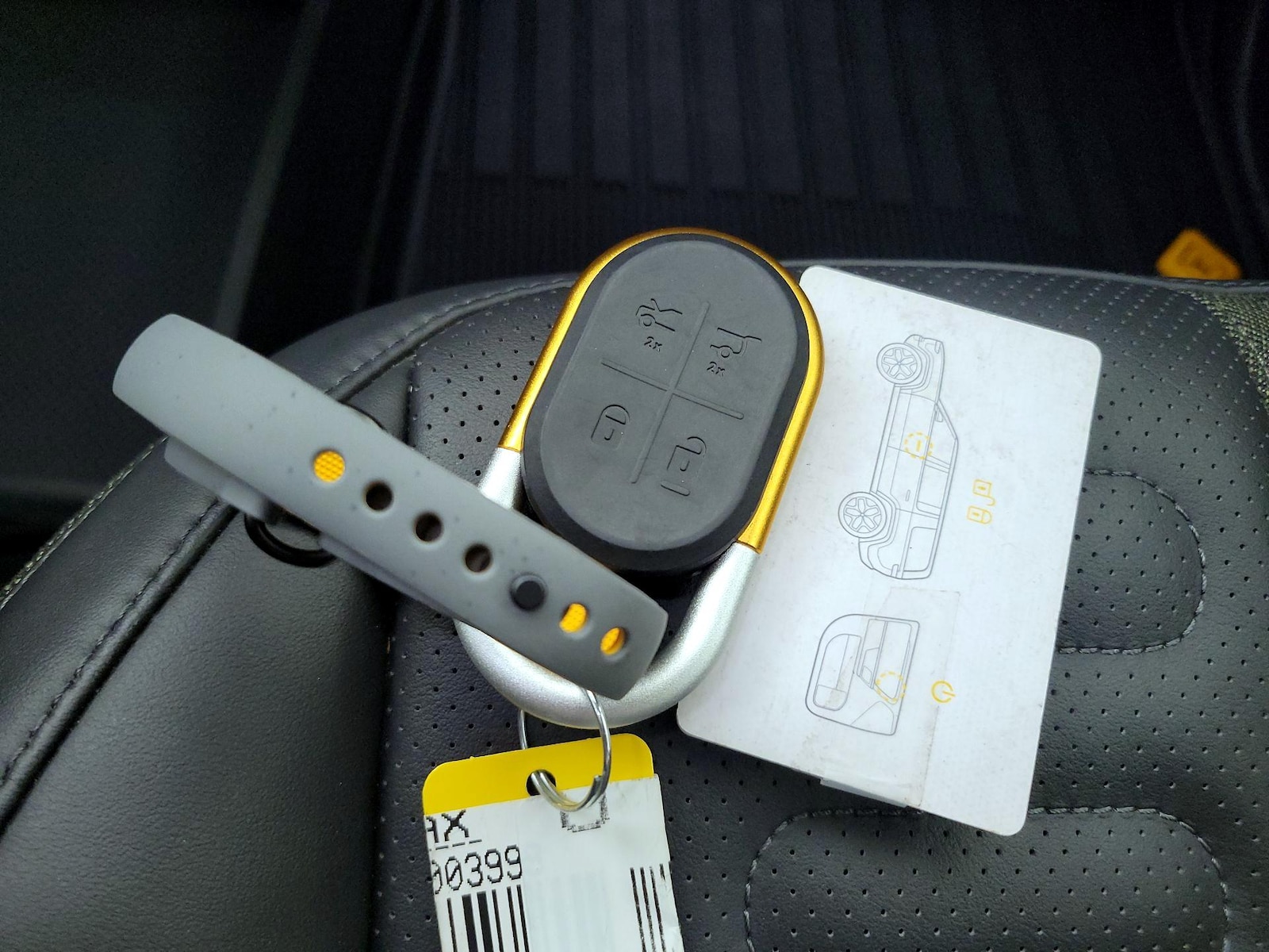 2023 Rivian R1S Adventure - Photo 27