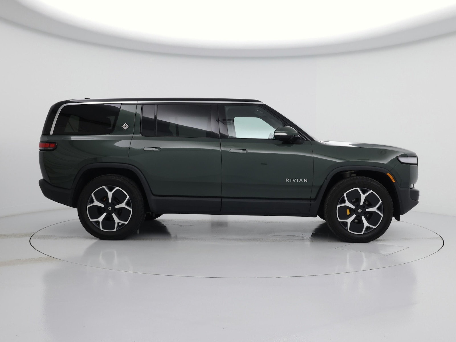 2023 Rivian R1S Adventure - Photo 8