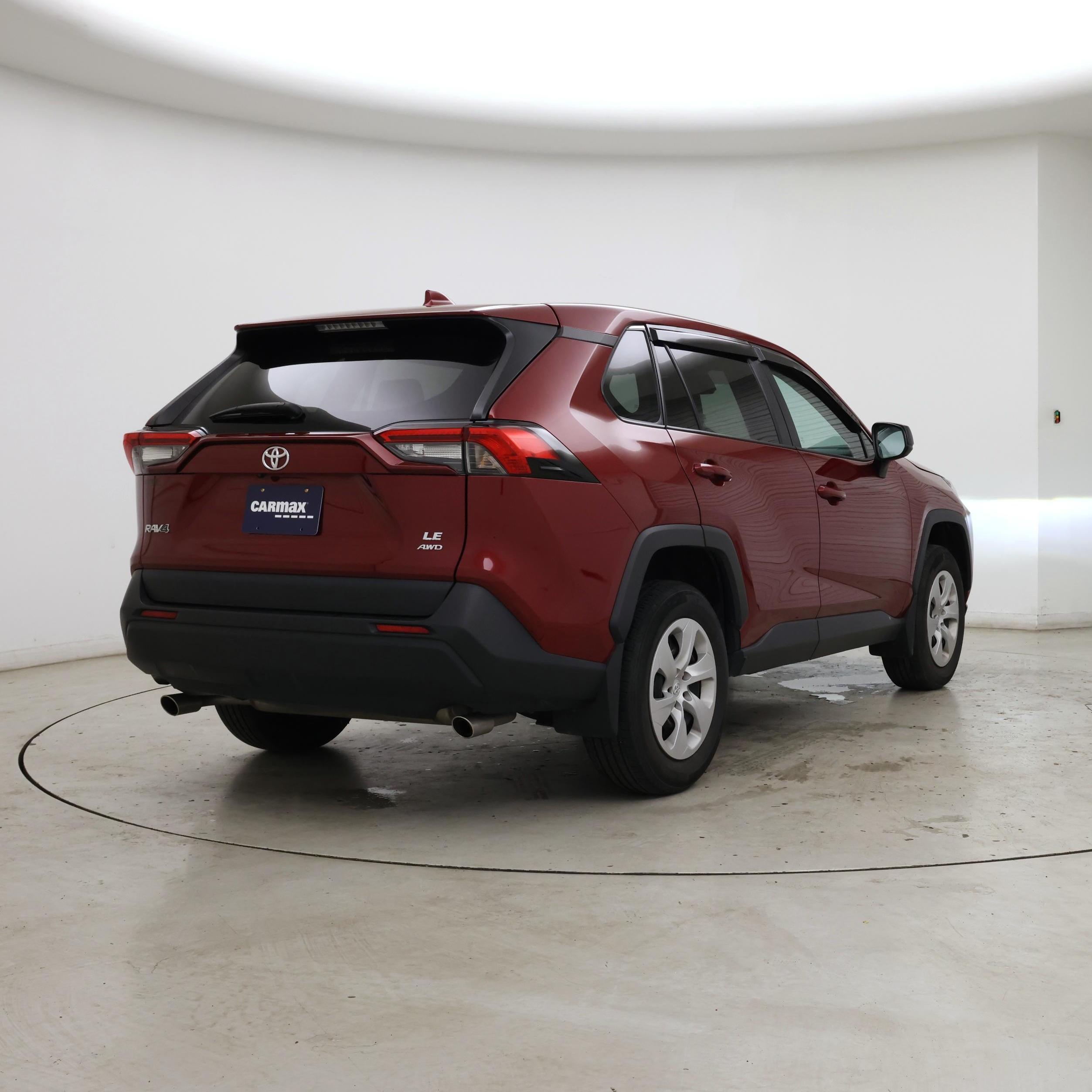 Thumbnail: 2024 Toyota RAV4 - 8