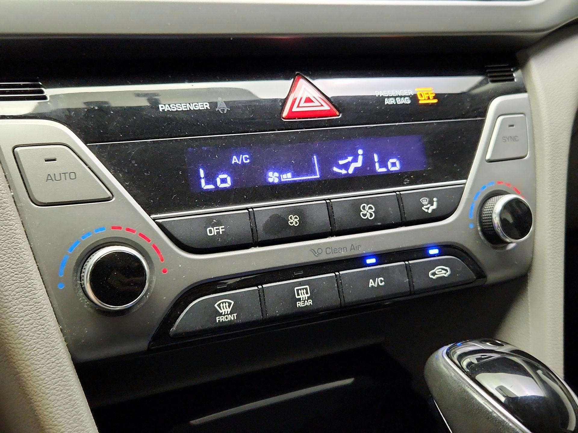 Thumbnail: 2017 Hyundai Elantra - 14