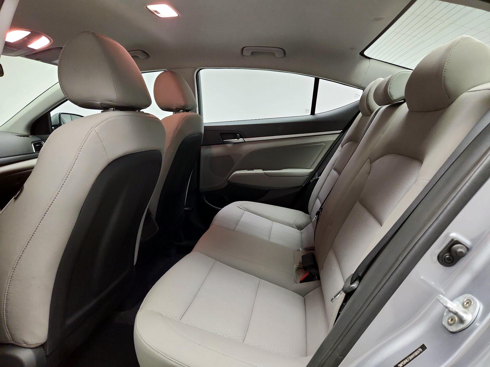 Thumbnail: 2017 Hyundai Elantra - 17