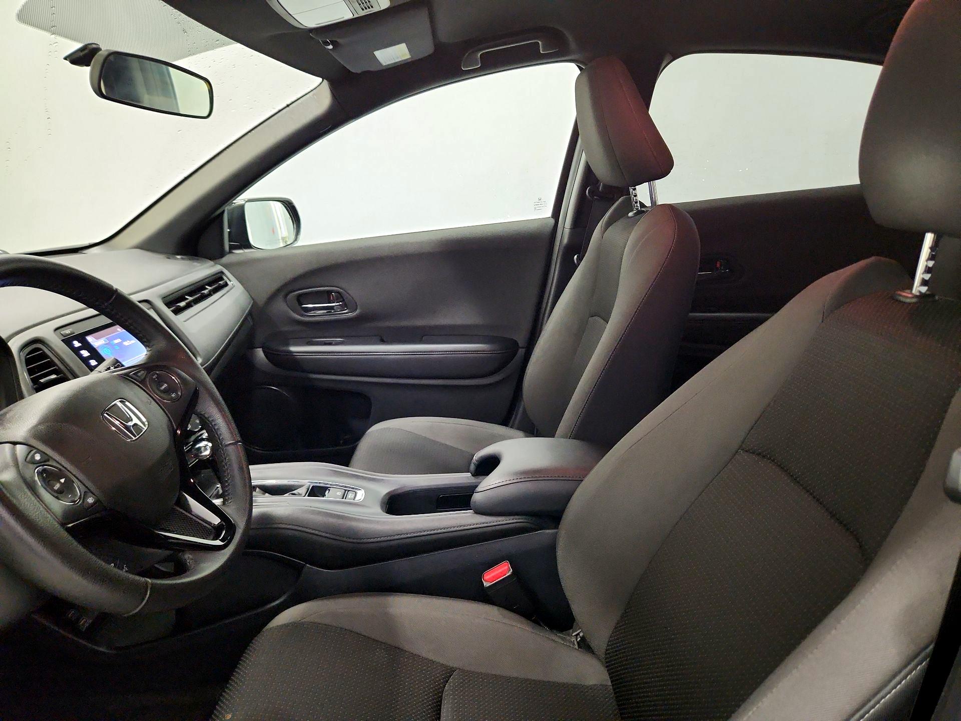 Thumbnail: 2022 Honda HR-V - 11