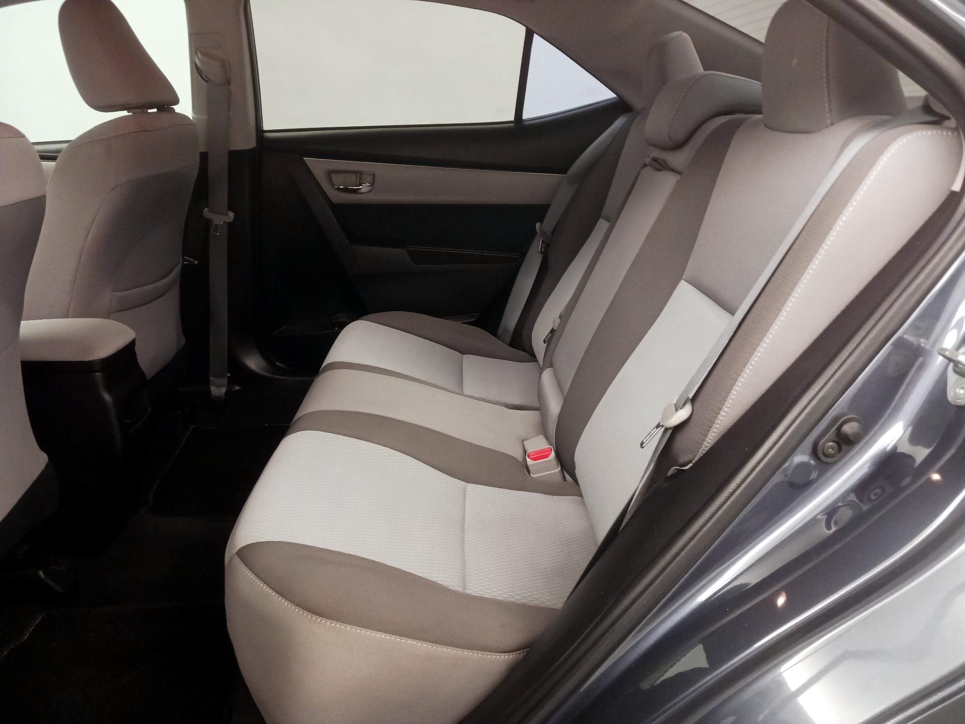 Thumbnail: 2018 Toyota Corolla - 19