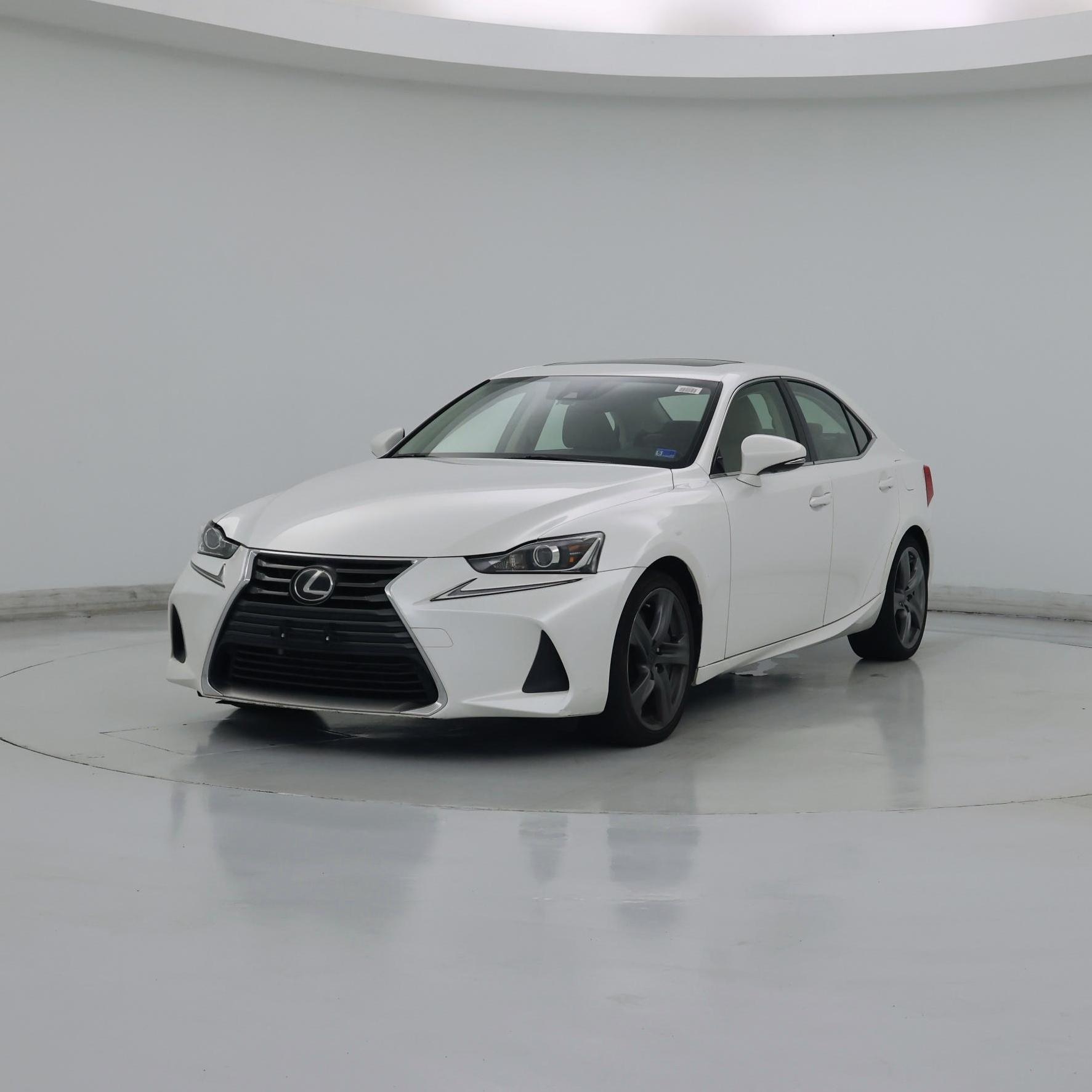 Thumbnail: 2017 Lexus IS - 4
