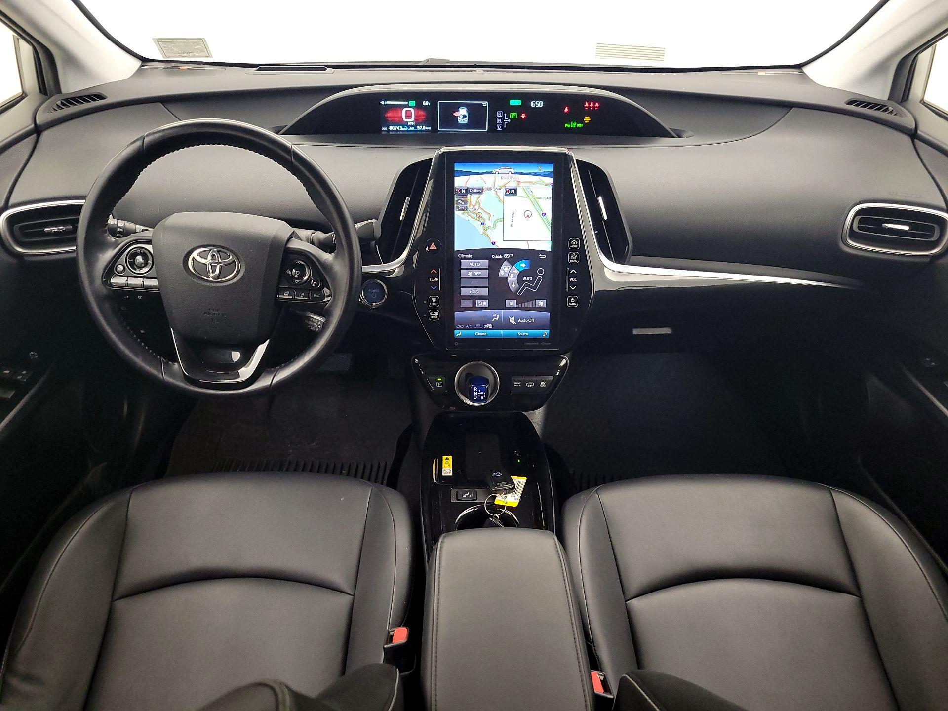 Thumbnail: 2022 Toyota Prius Prime - 9