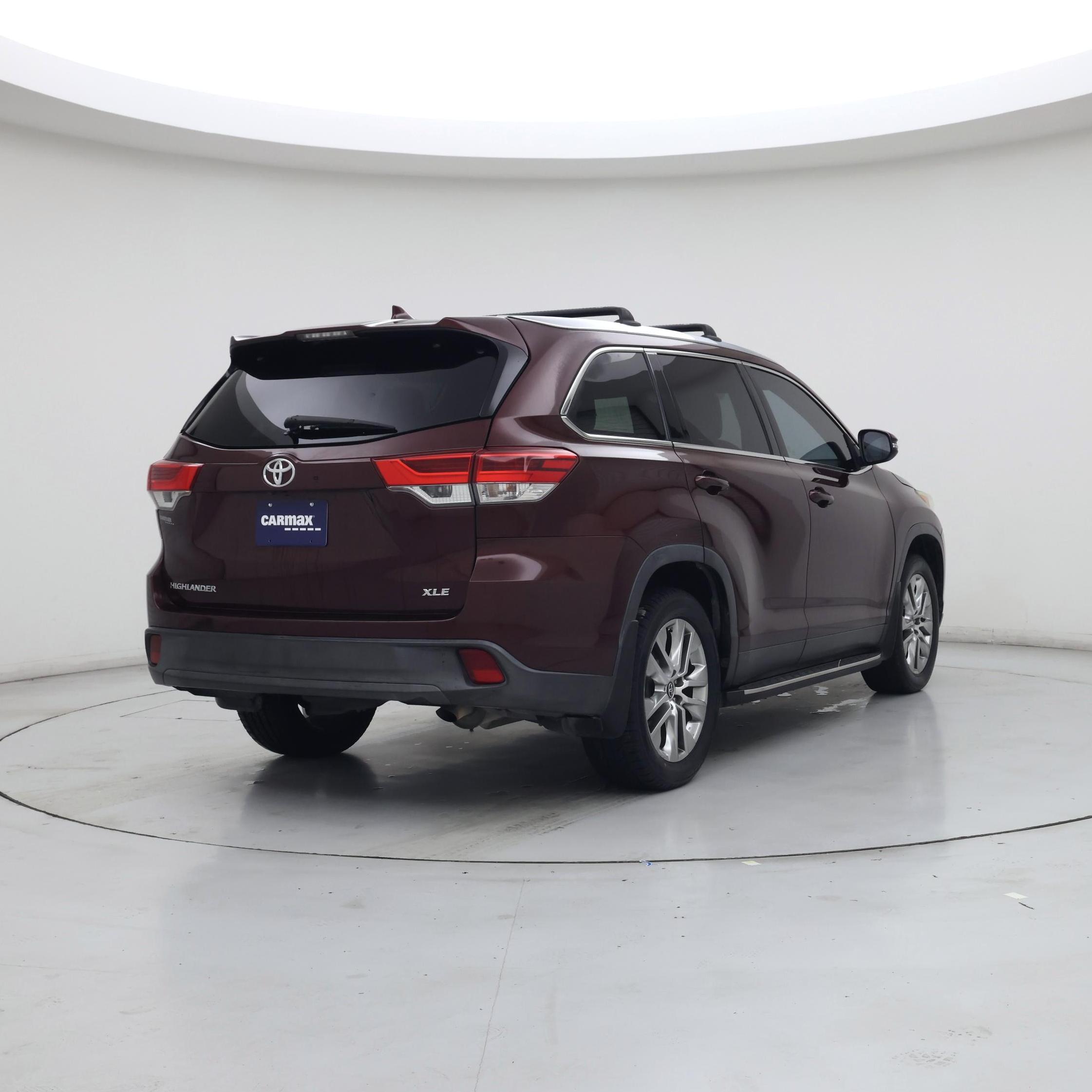 Thumbnail: 2019 Toyota Highlander - 8