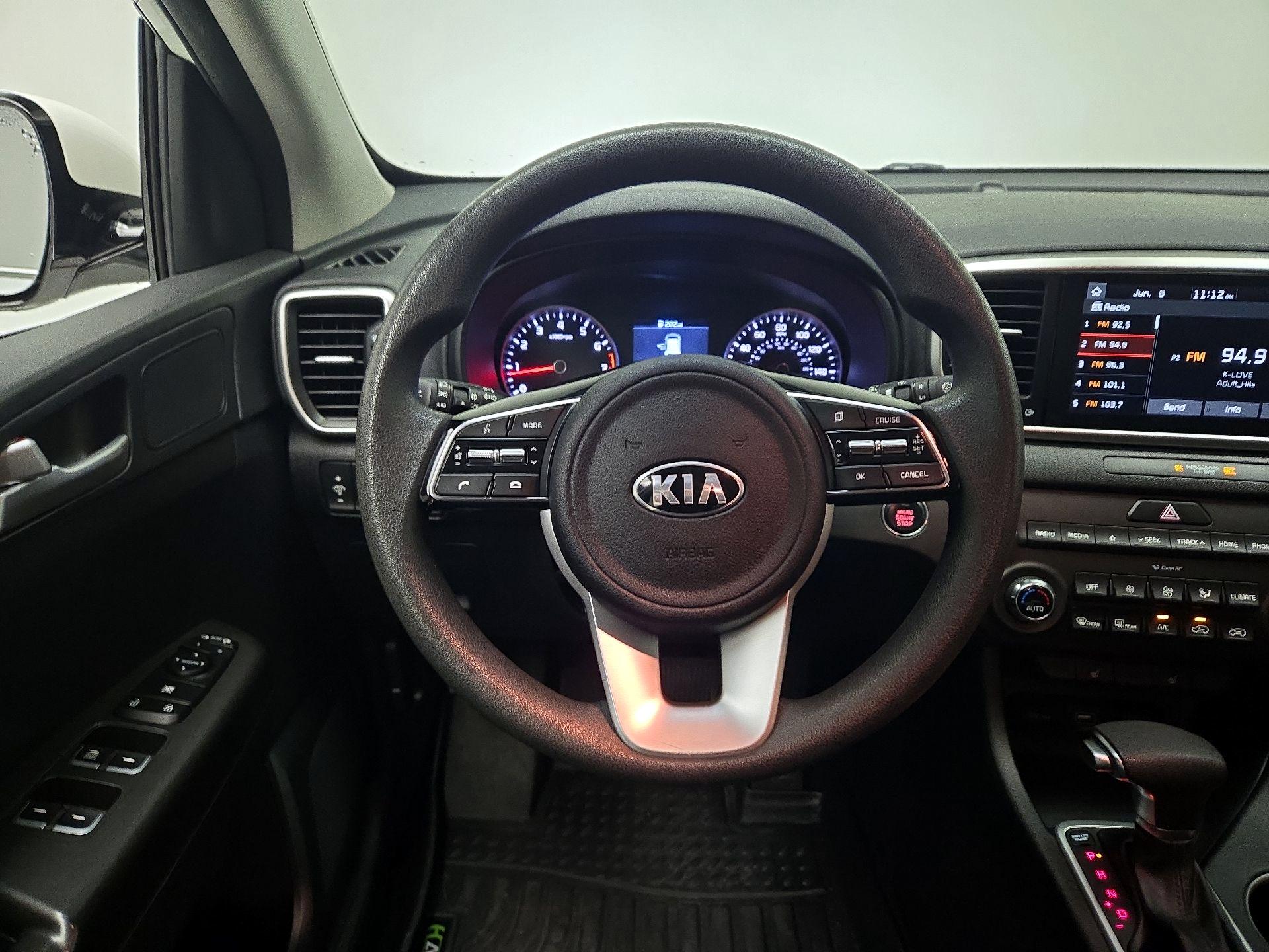 Thumbnail: 2022 Kia Sportage - 10