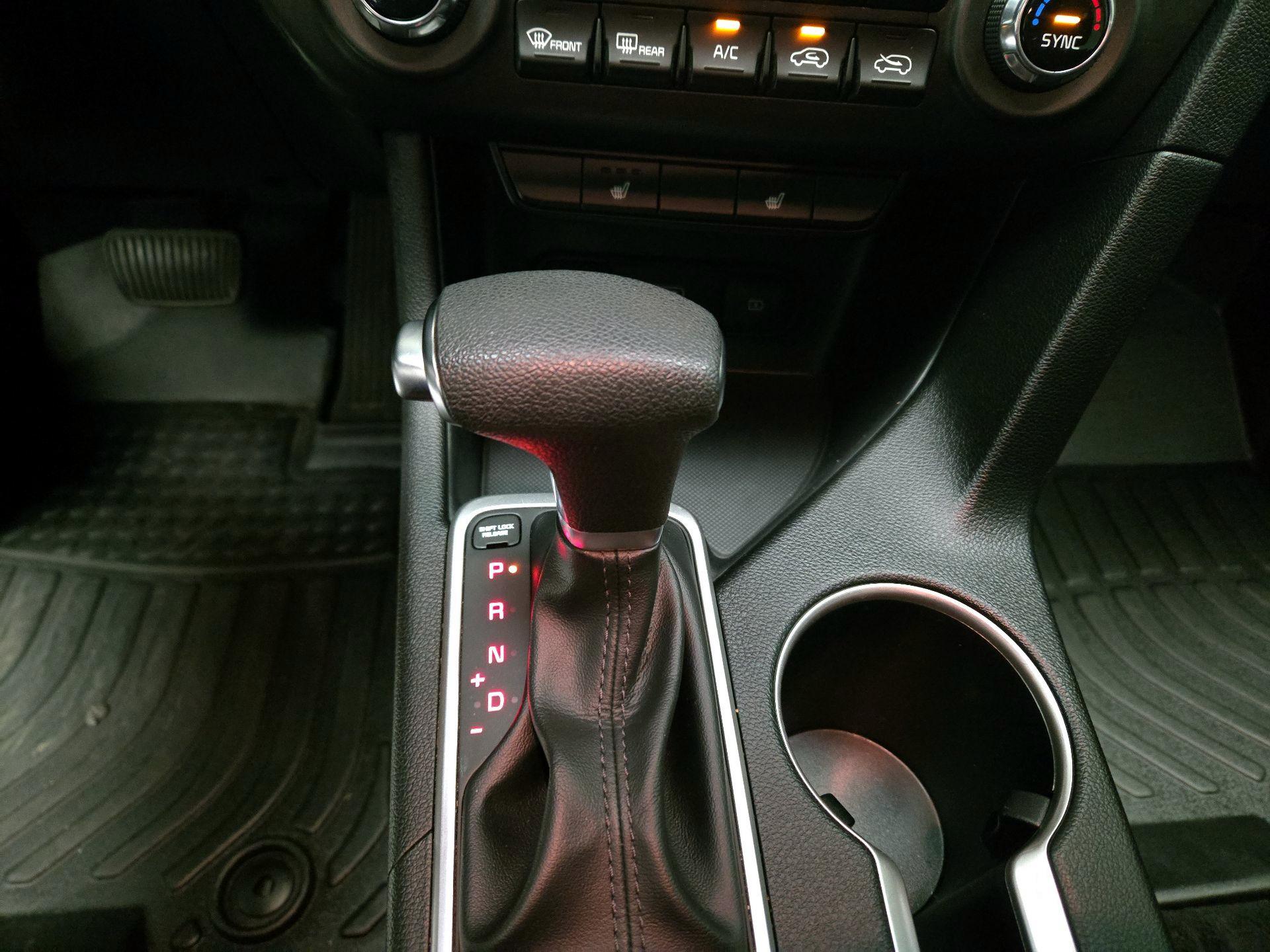 Thumbnail: 2022 Kia Sportage - 17